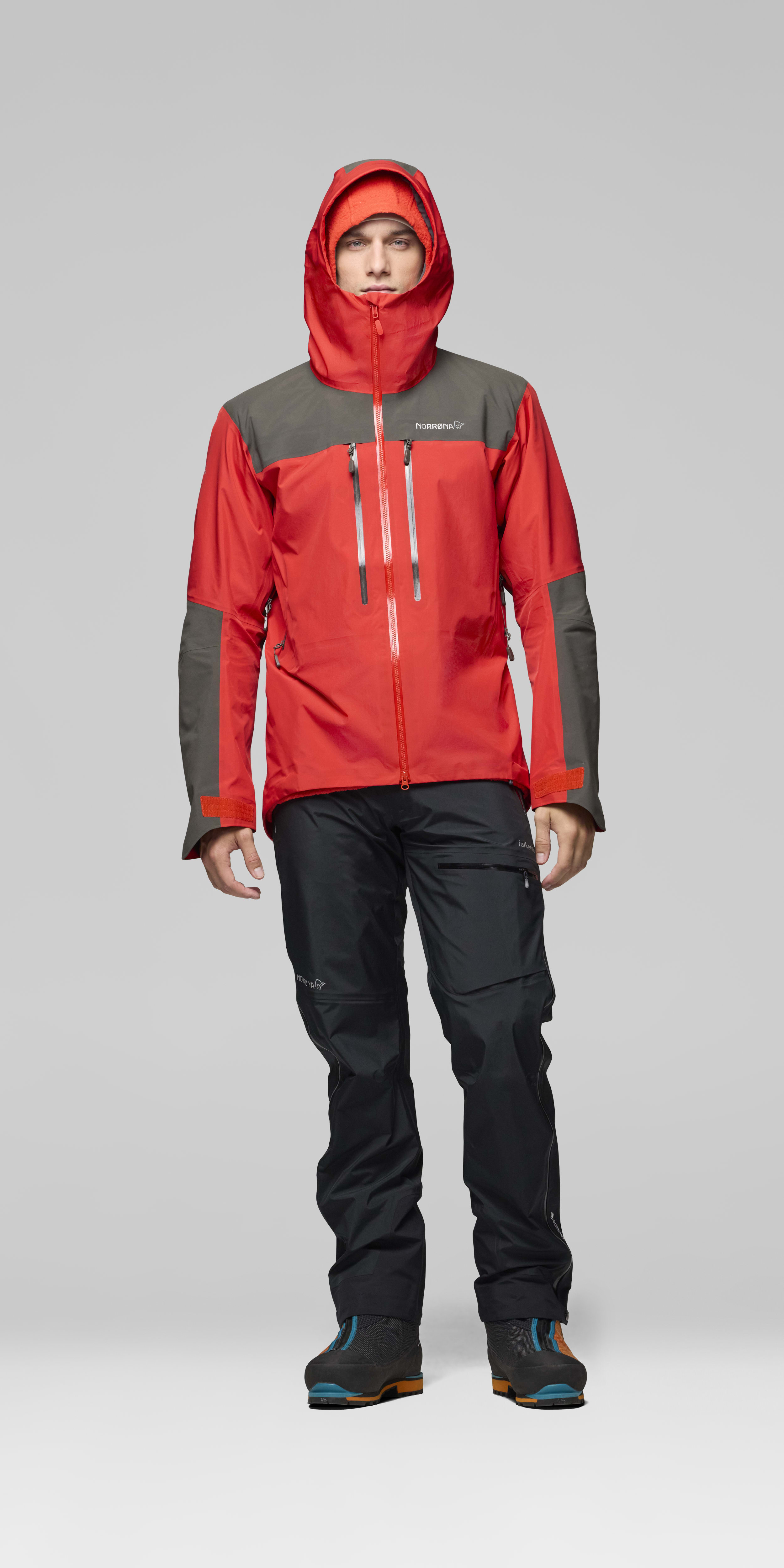 Male Look front image of trollveggen Gore-Tex Pro light Jacket Flame Scarlet