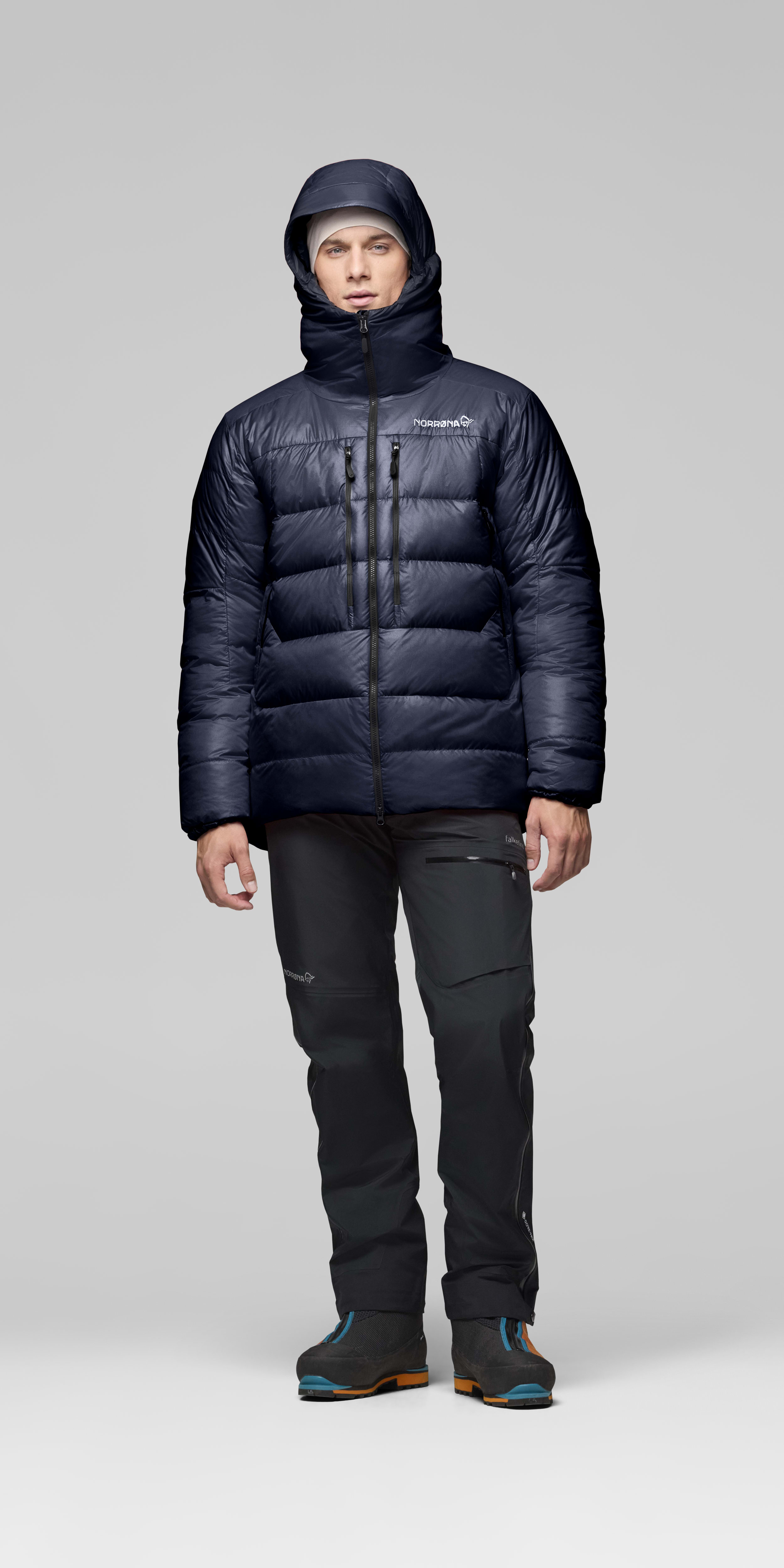 Male Look front image of trollveggen down800 Hood Caviar Black