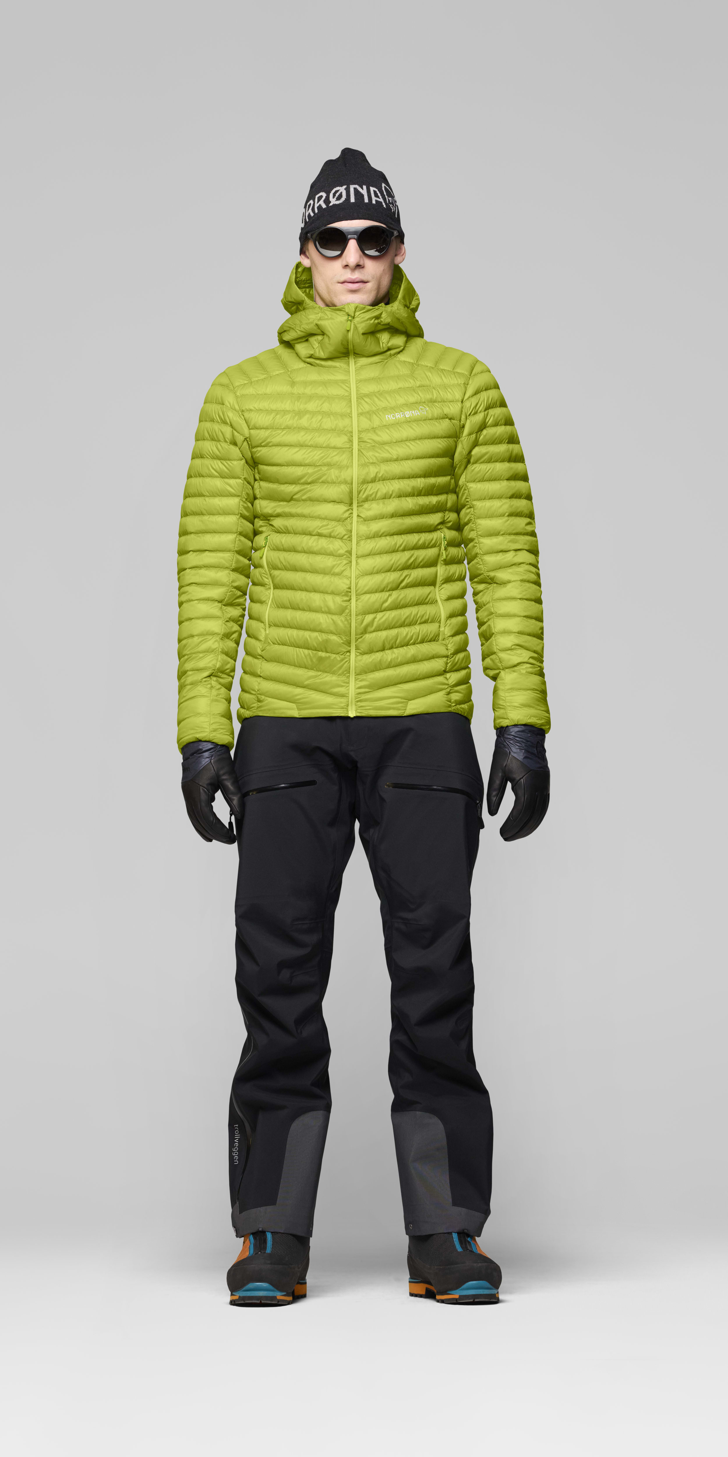 Male Look front image of trollveggen down800 super light Hood Dark Citron