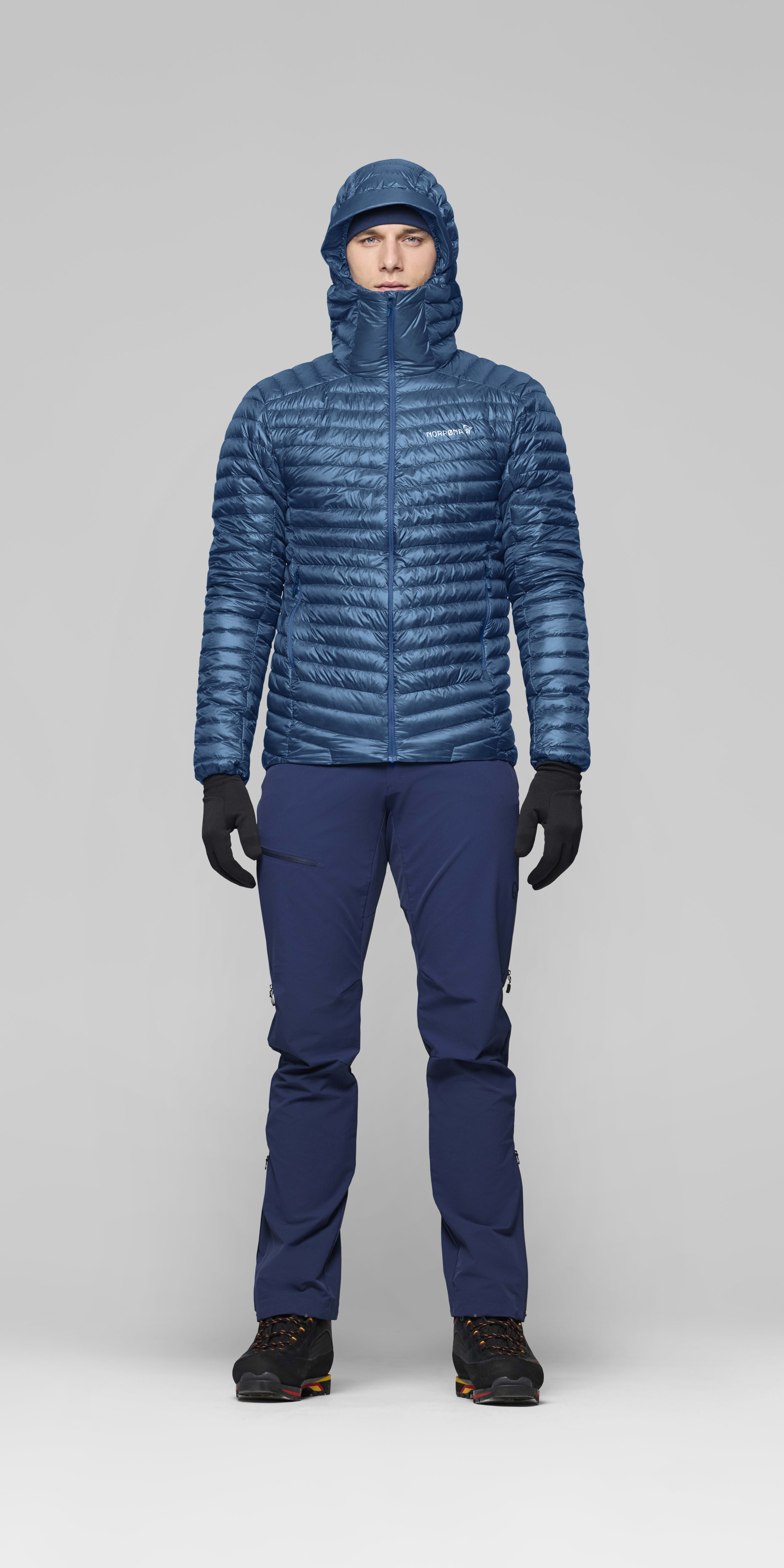 Male Look front image of trollveggen down800 super light Hood Dark Blue