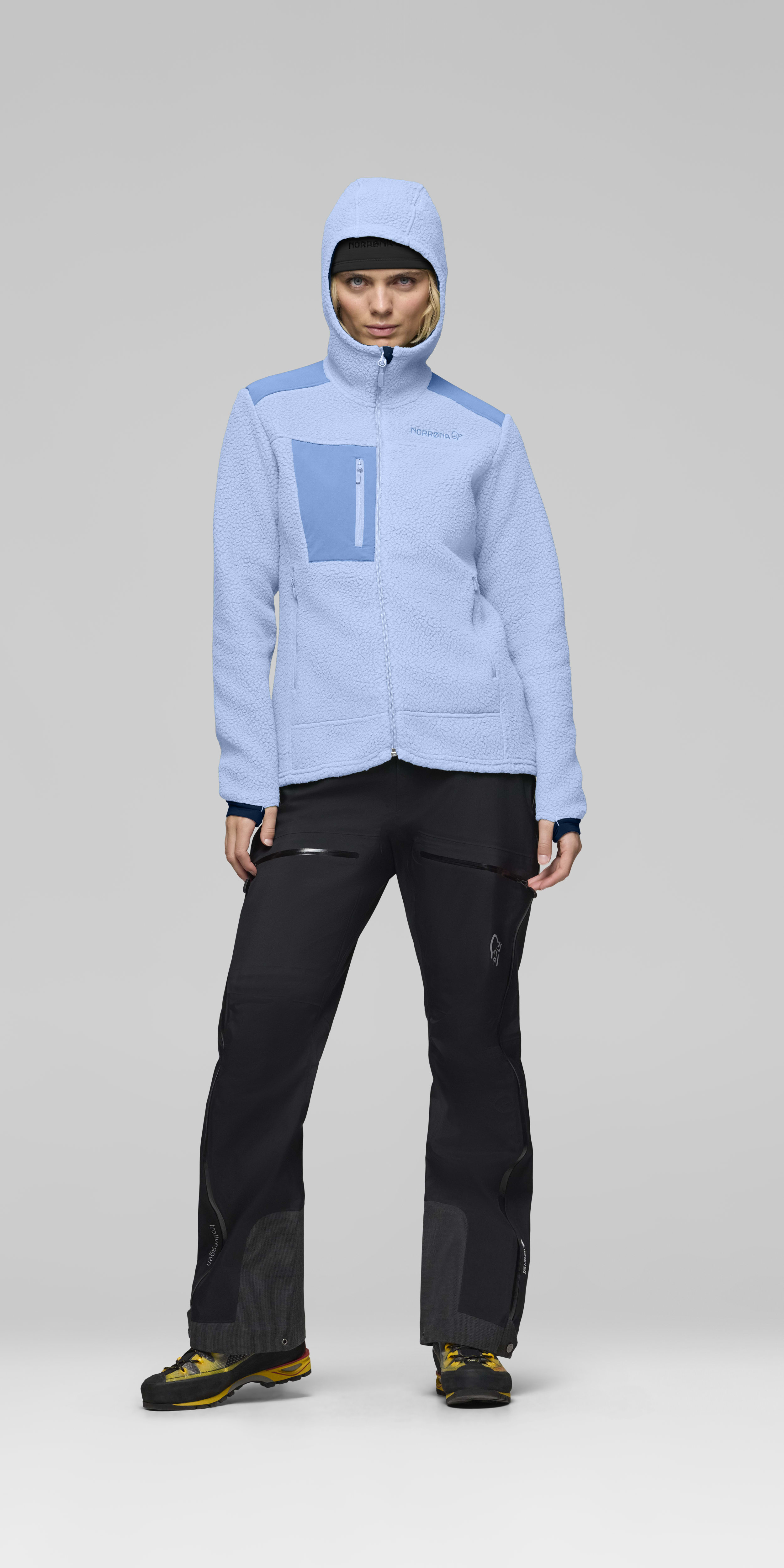 Female Look opening image of trollveggen warm3 Zip Hood Cashmere Blue/Allure