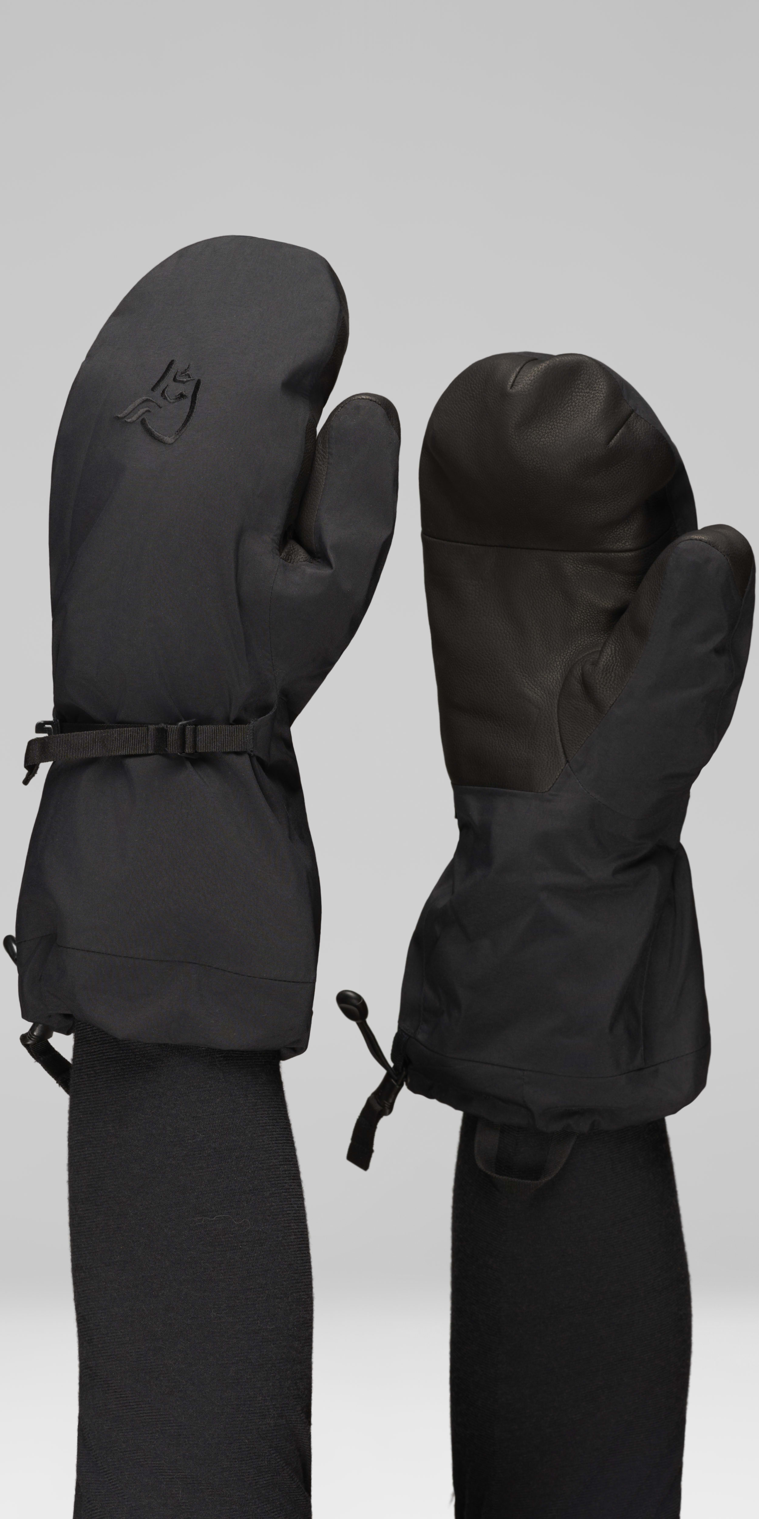 Female Look front image of trollveggen Gore-Tex Pro Mittens Caviar Black
