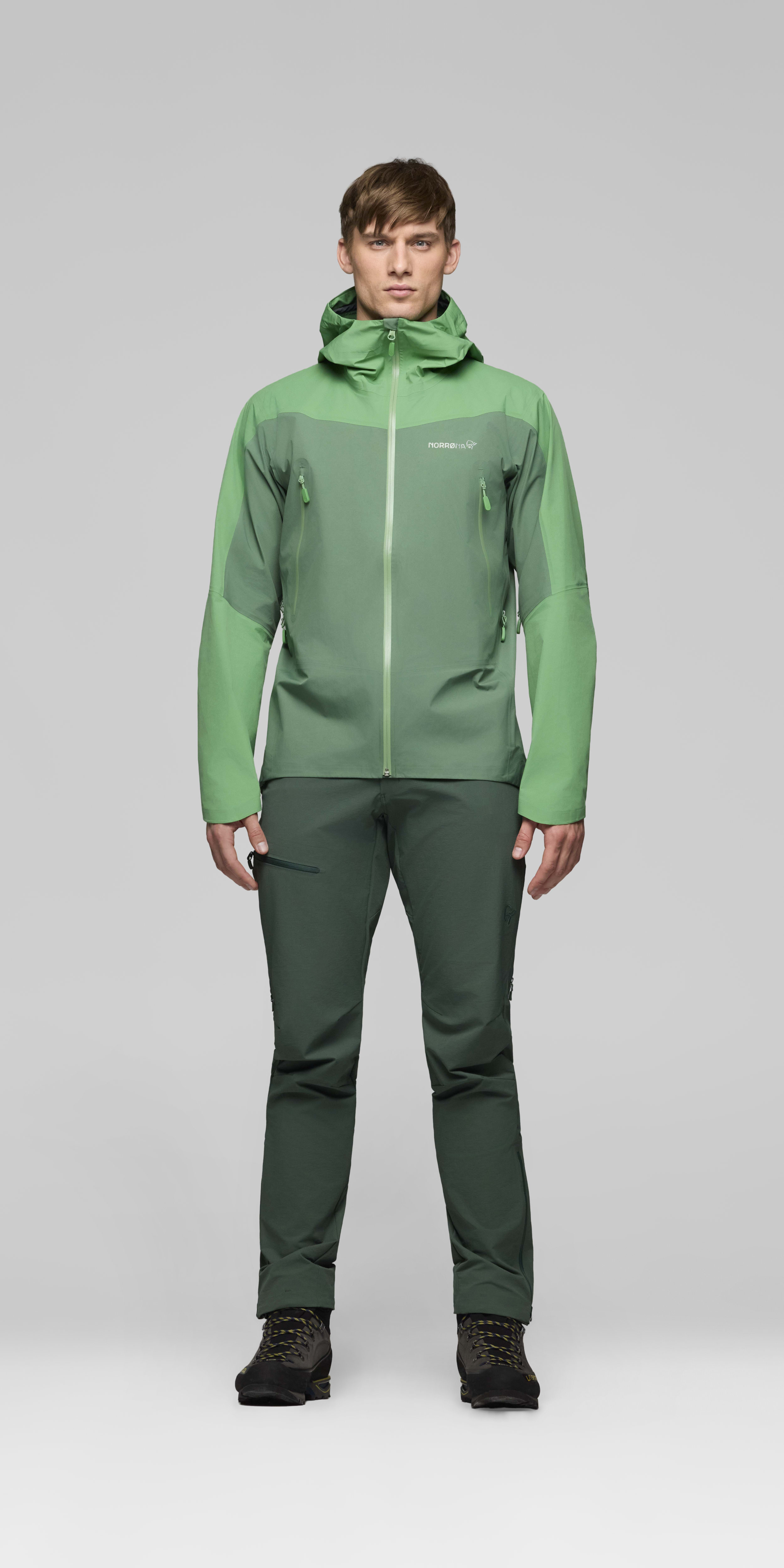 Male Look front image of falketind Gore-Tex Jacket Dark Ivy/Peppermint