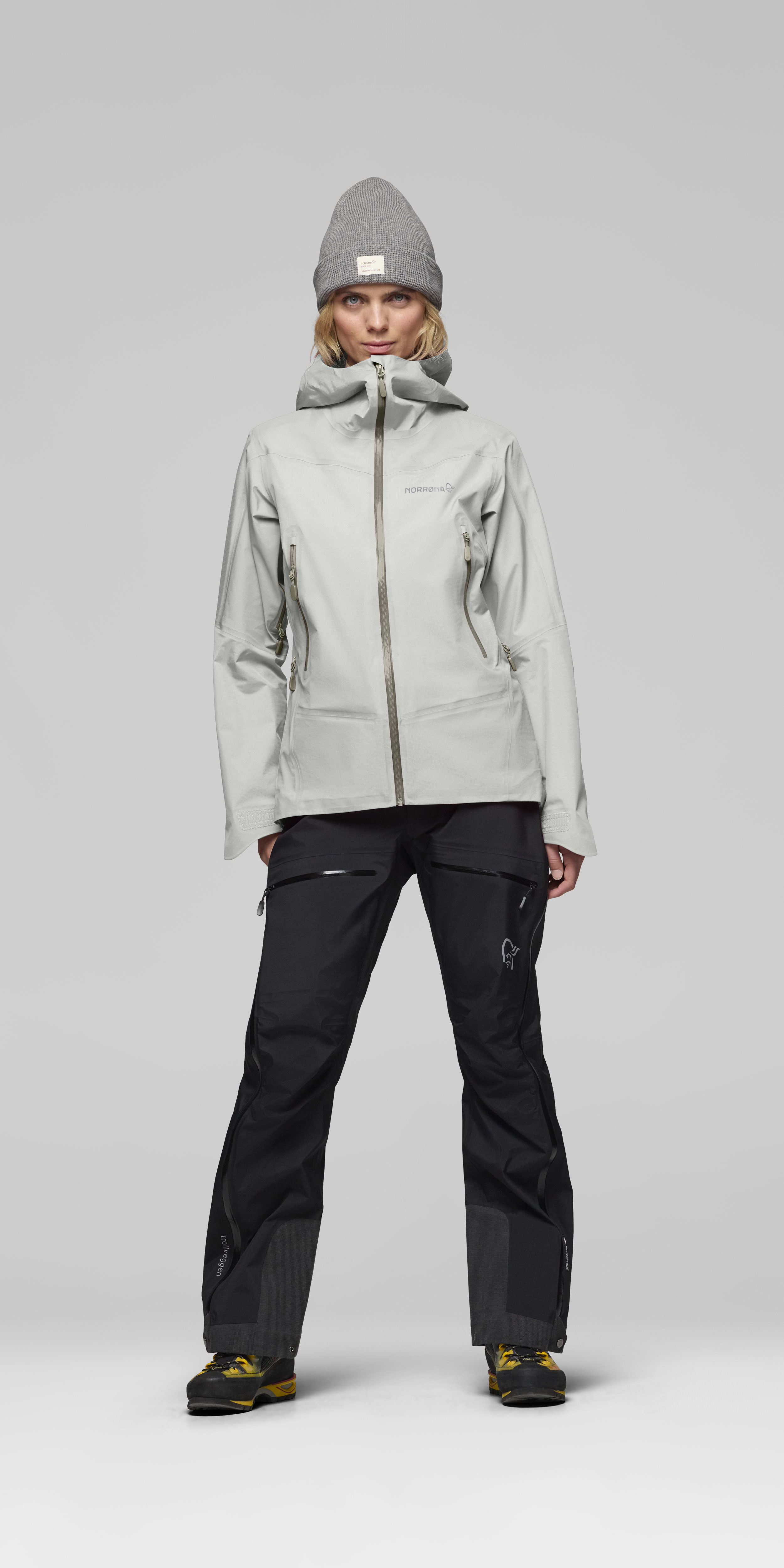 Female Look front image of falketind Gore-Tex Jacket Oatmeal