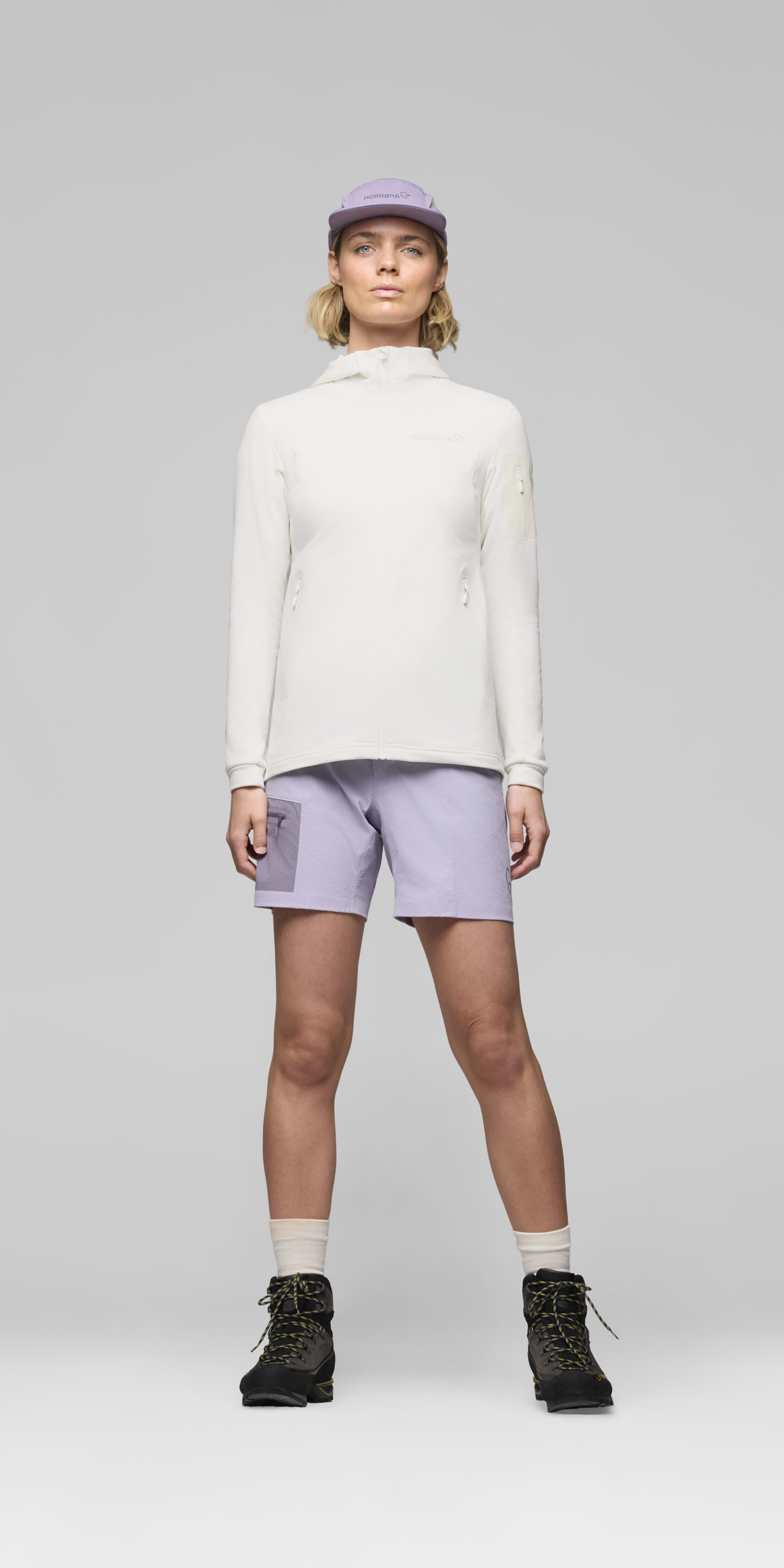 Female Look front image of falketind warm2 stretch Hood Snow White/Oatmeal