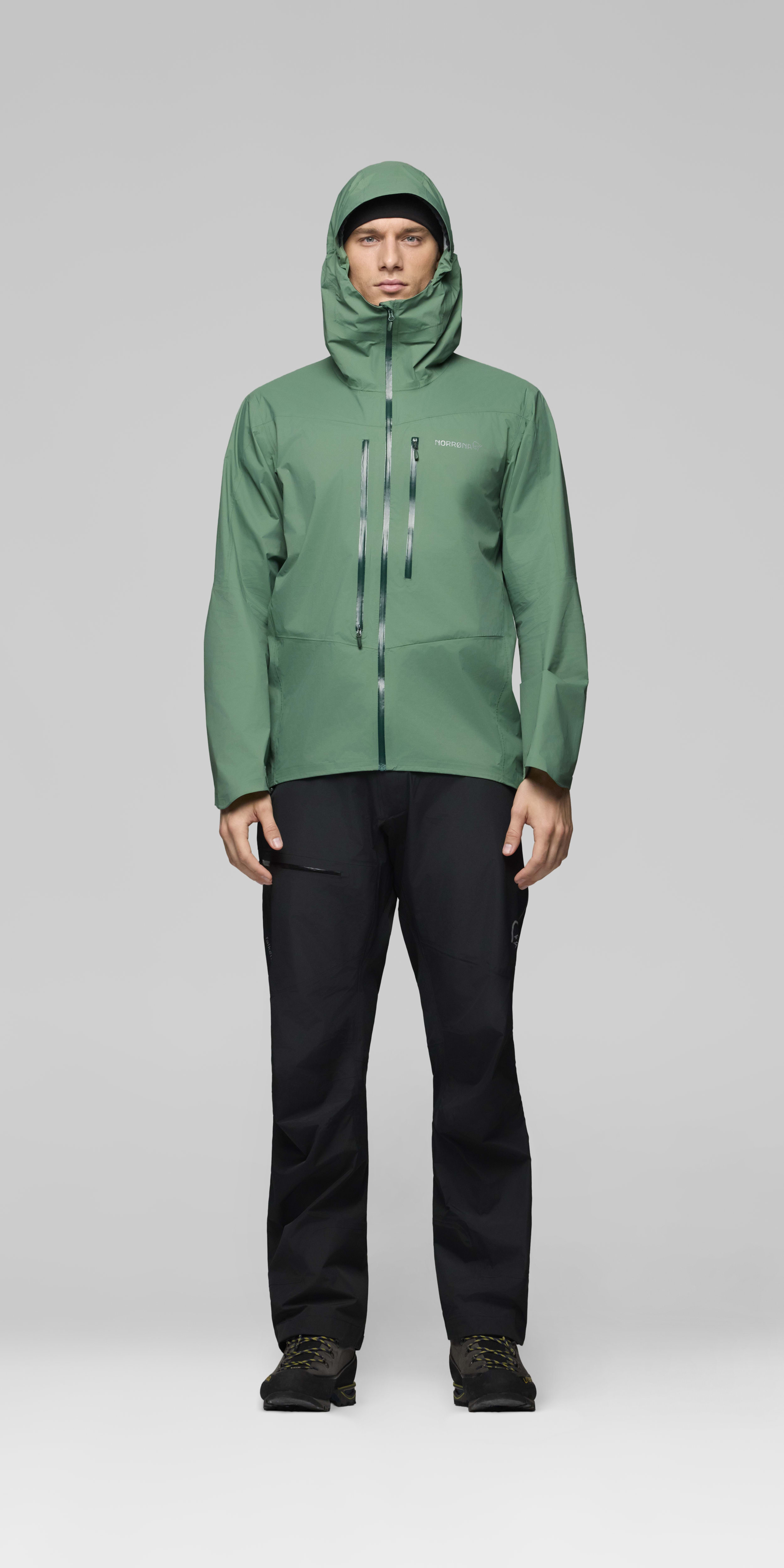 Male Look front image of falketind dri1 Jacket Dark Ivy