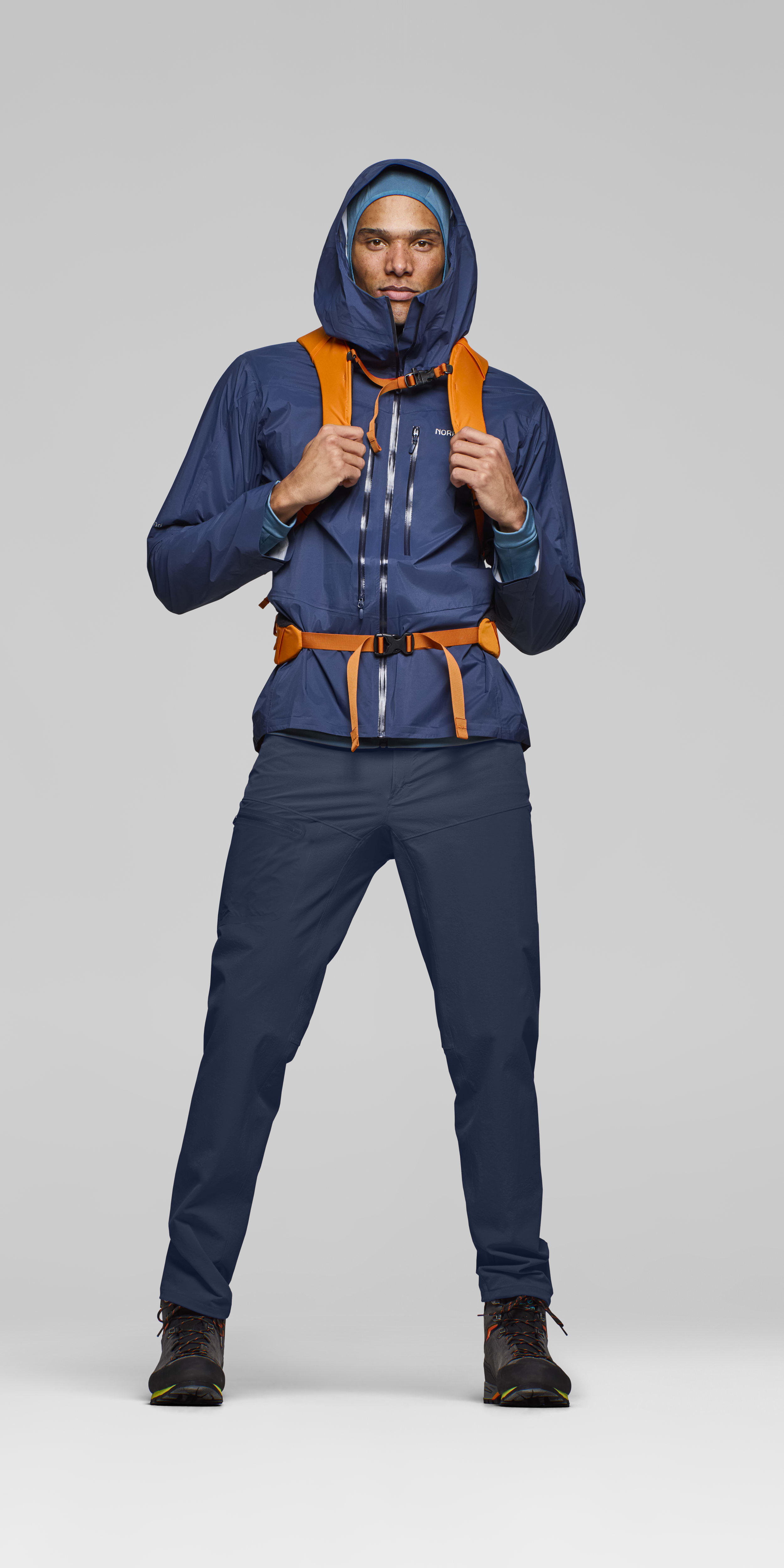 Male Look front image of falketind flex1 light Pants Indigo Night