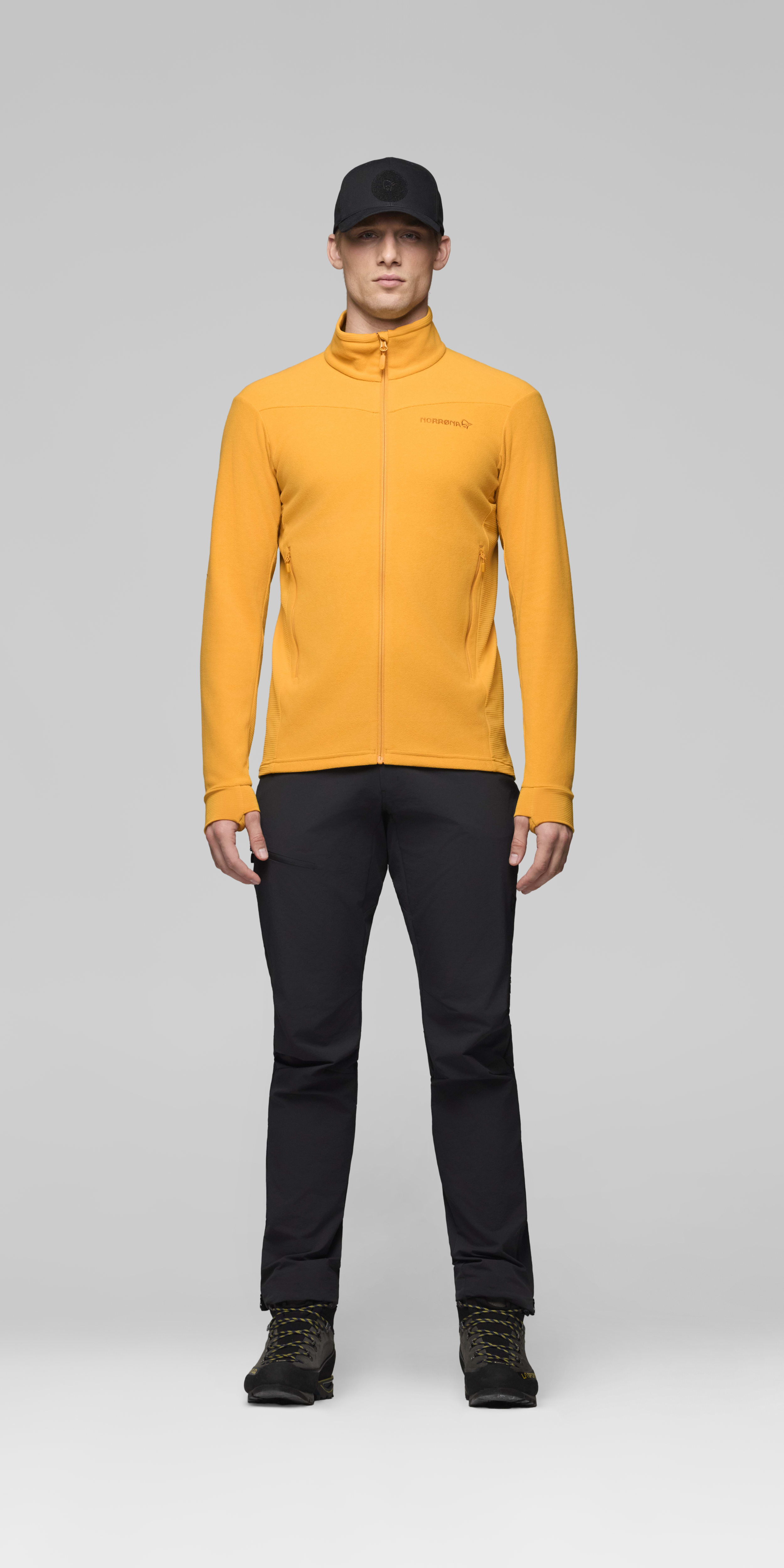 Male Look front image of falketind warm2 Jacket Sunflower