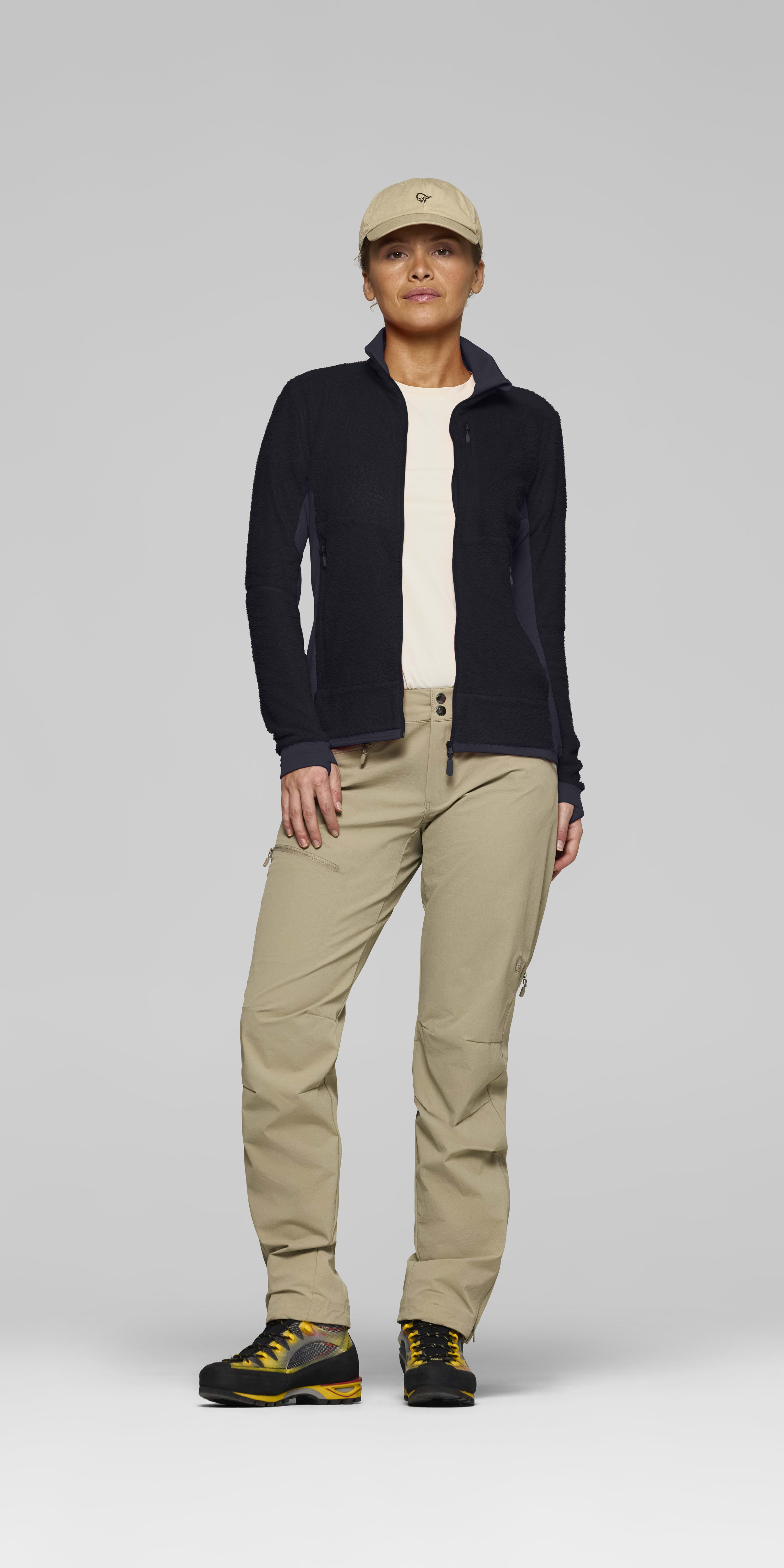 Female Look opening image of falketind warm1 active Jacket Caviar Black