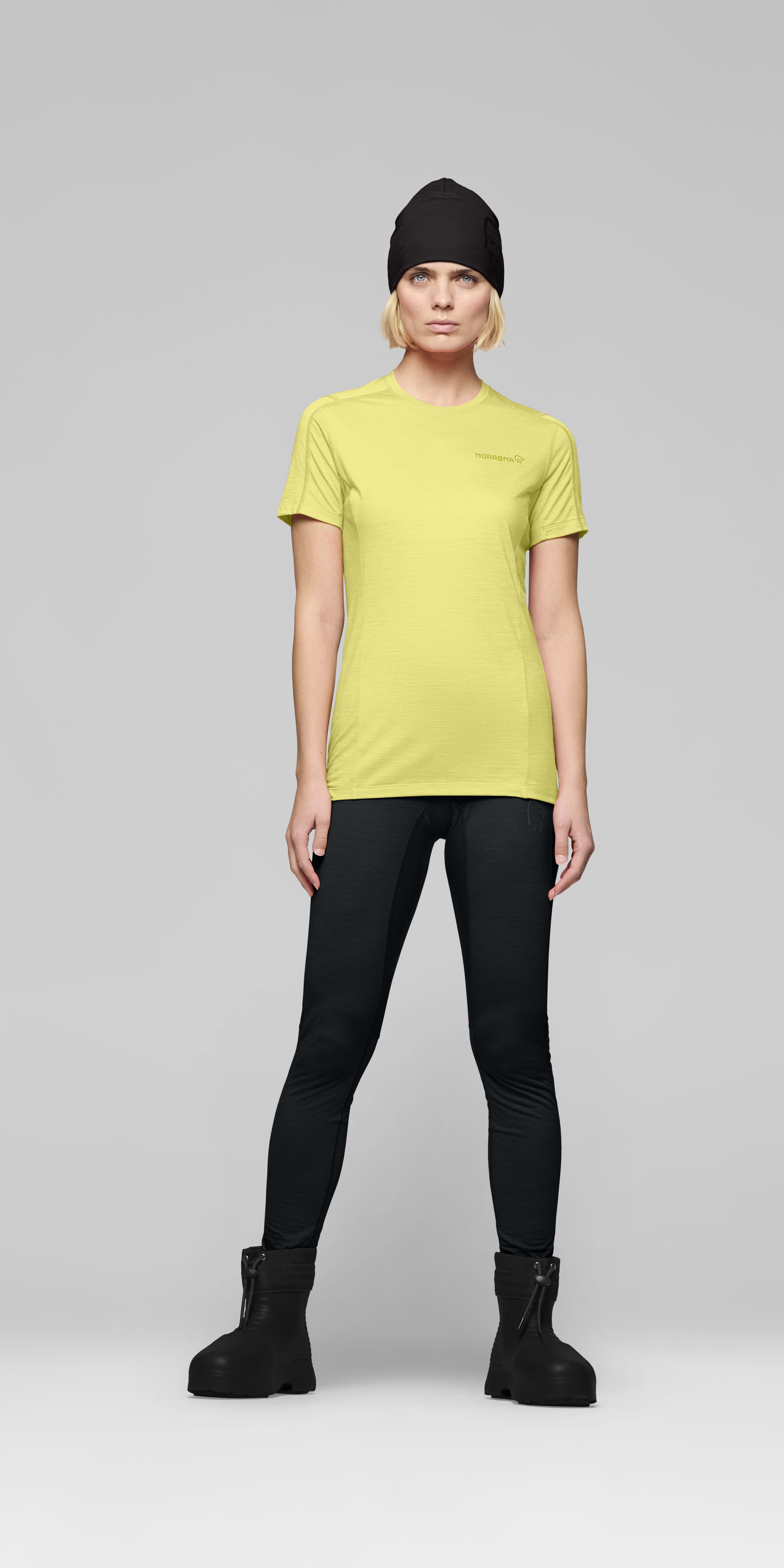 Female Look front image of falketind equaliserUll T-shirt Limeade