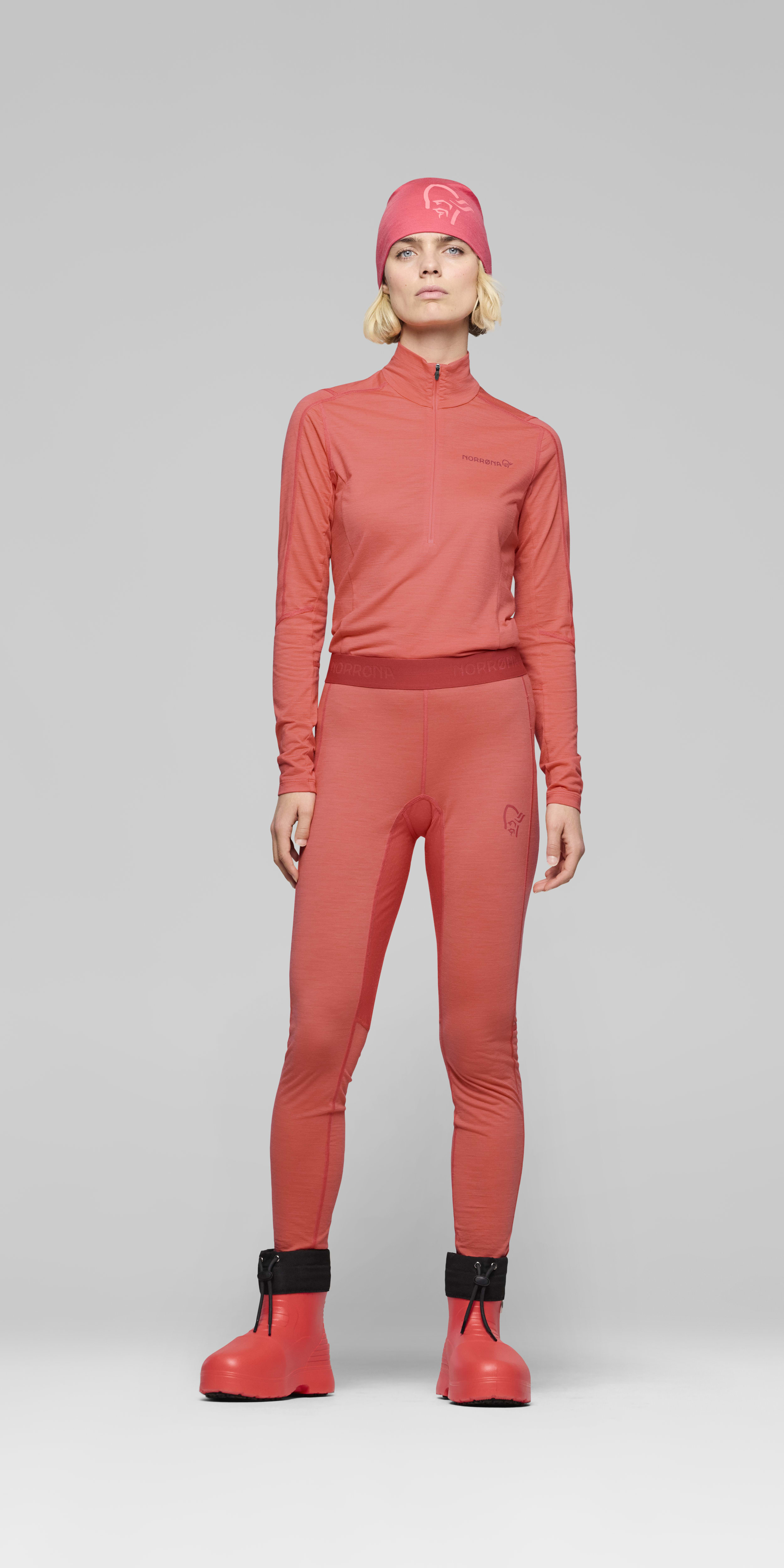 Female Look front image of falketind equaliserUll Longs Deep Sea Coral