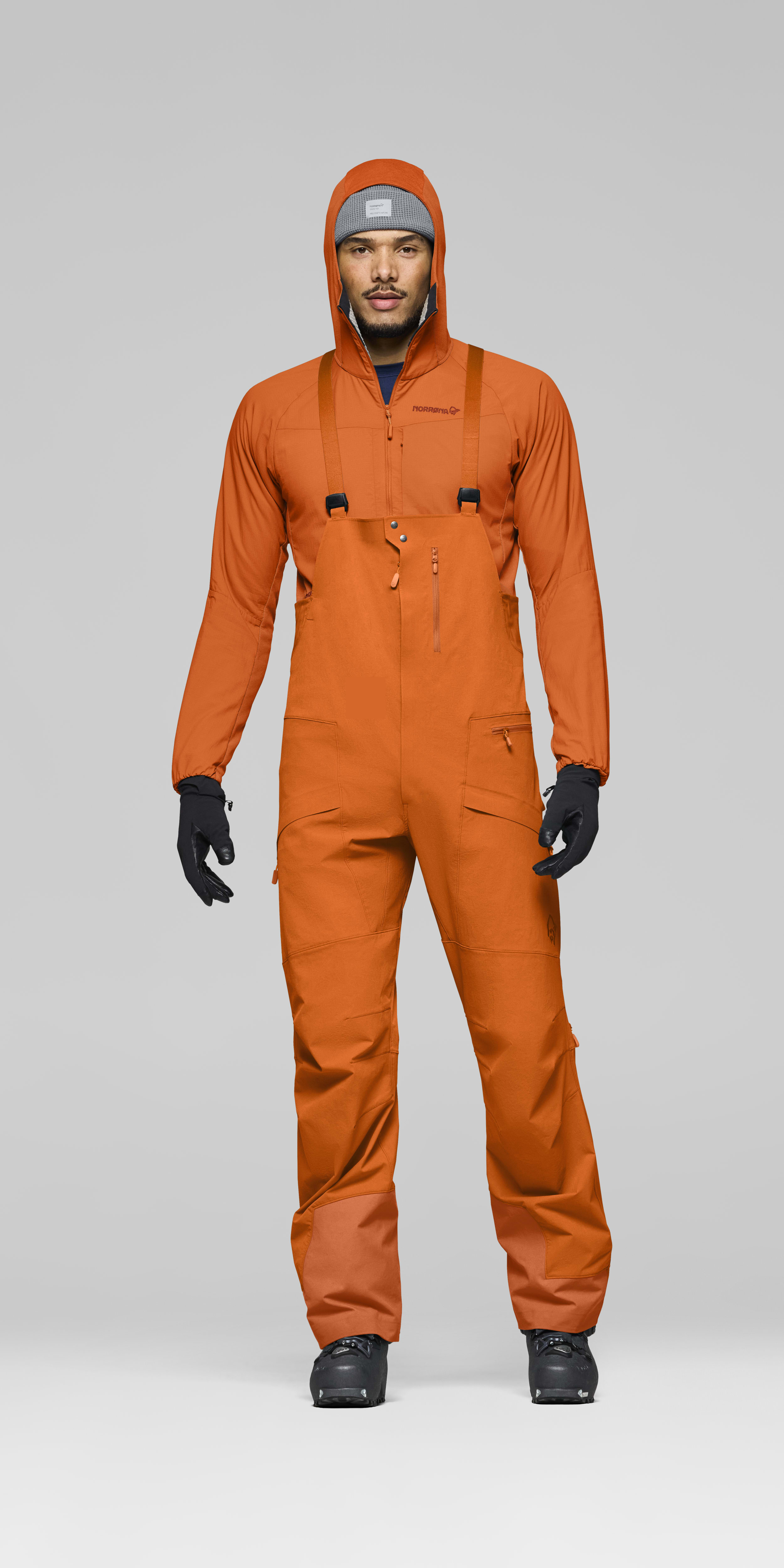 Male Look front image of more flex1 Bibs Gold Flame