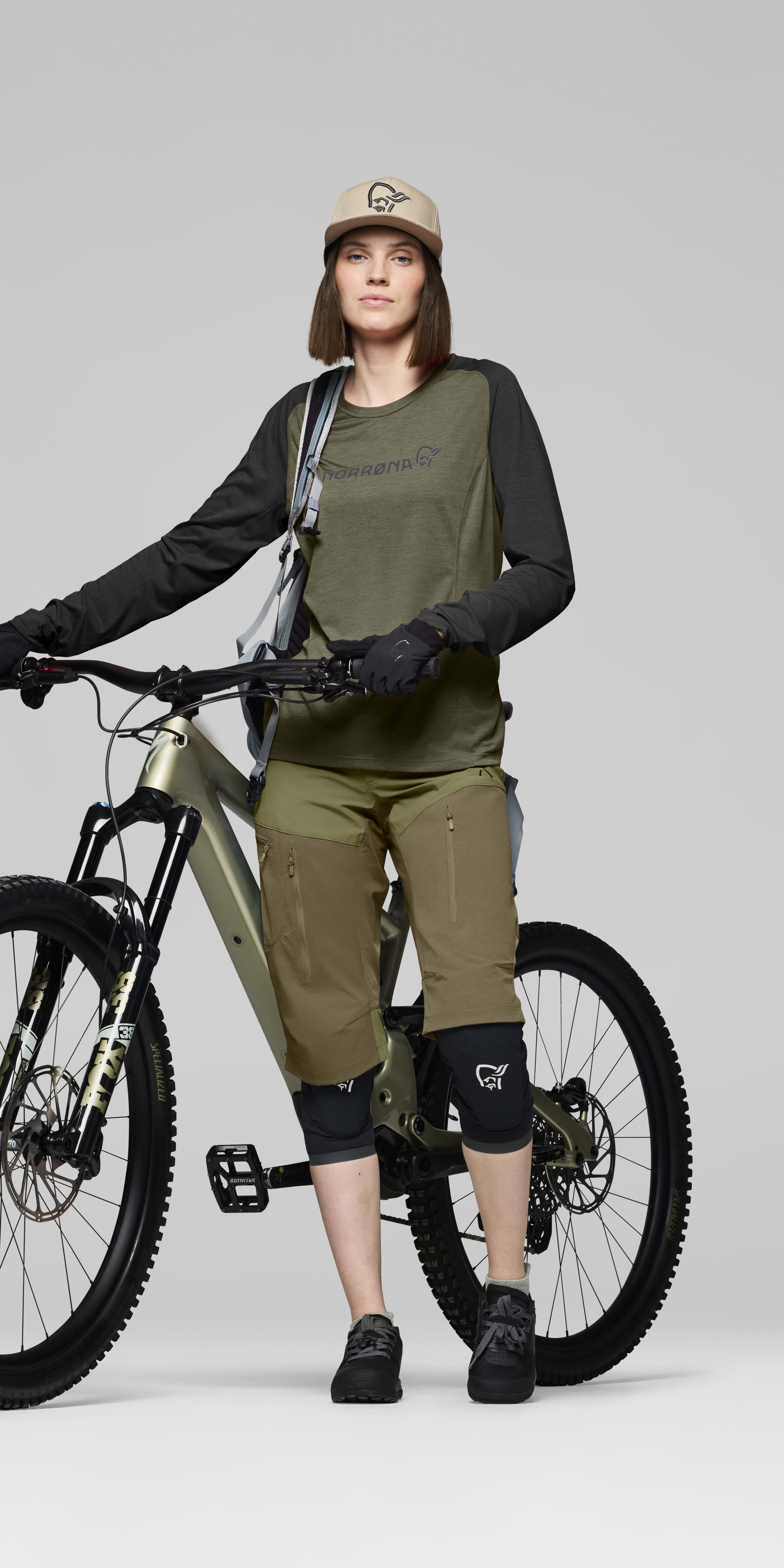 Female Look opening image of fjora equaliser lightweight Long Sleeve Olive Night