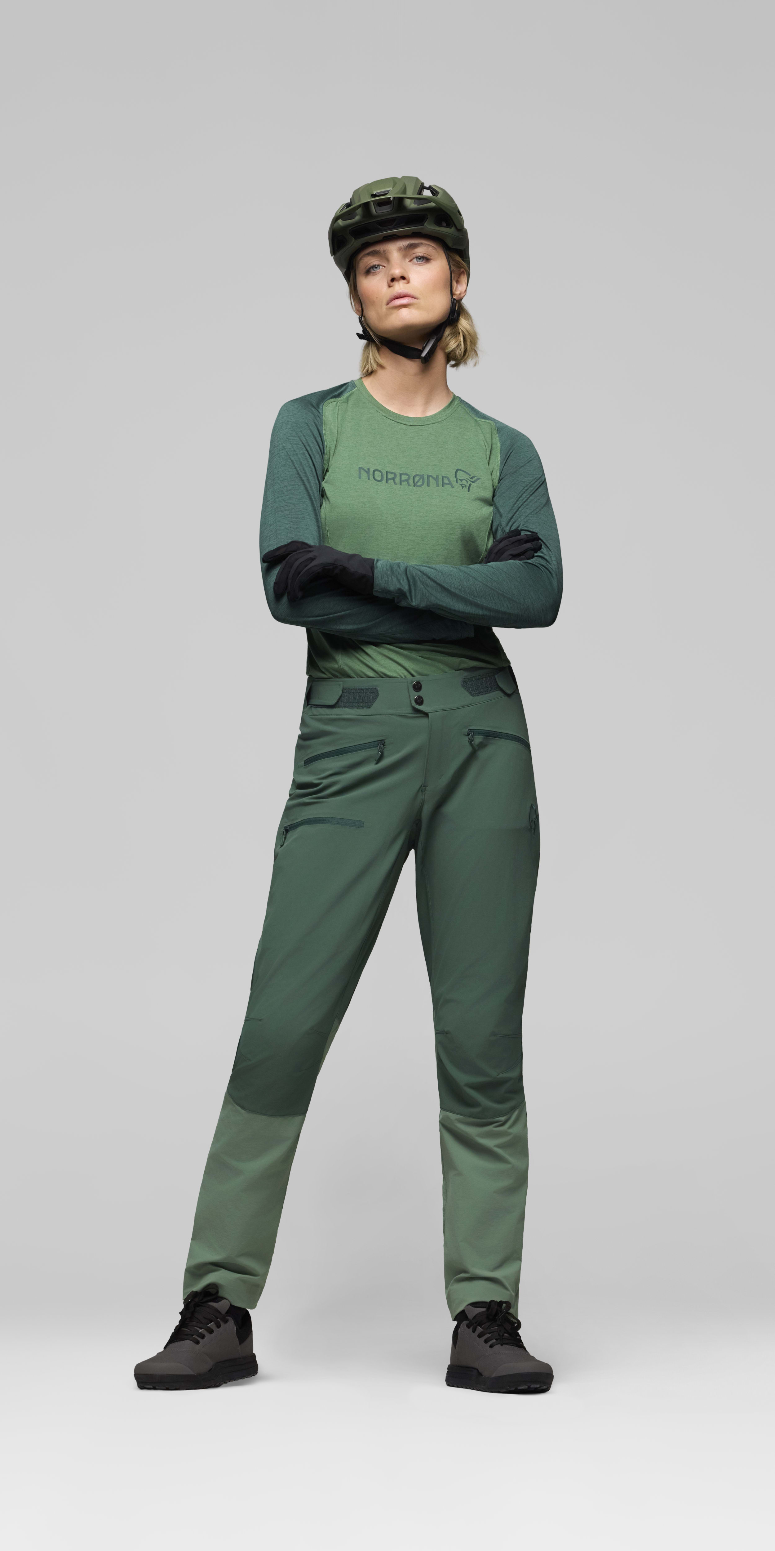 Female Look front image of fjora flex1 Pants Jungle Green/Dark Ivy