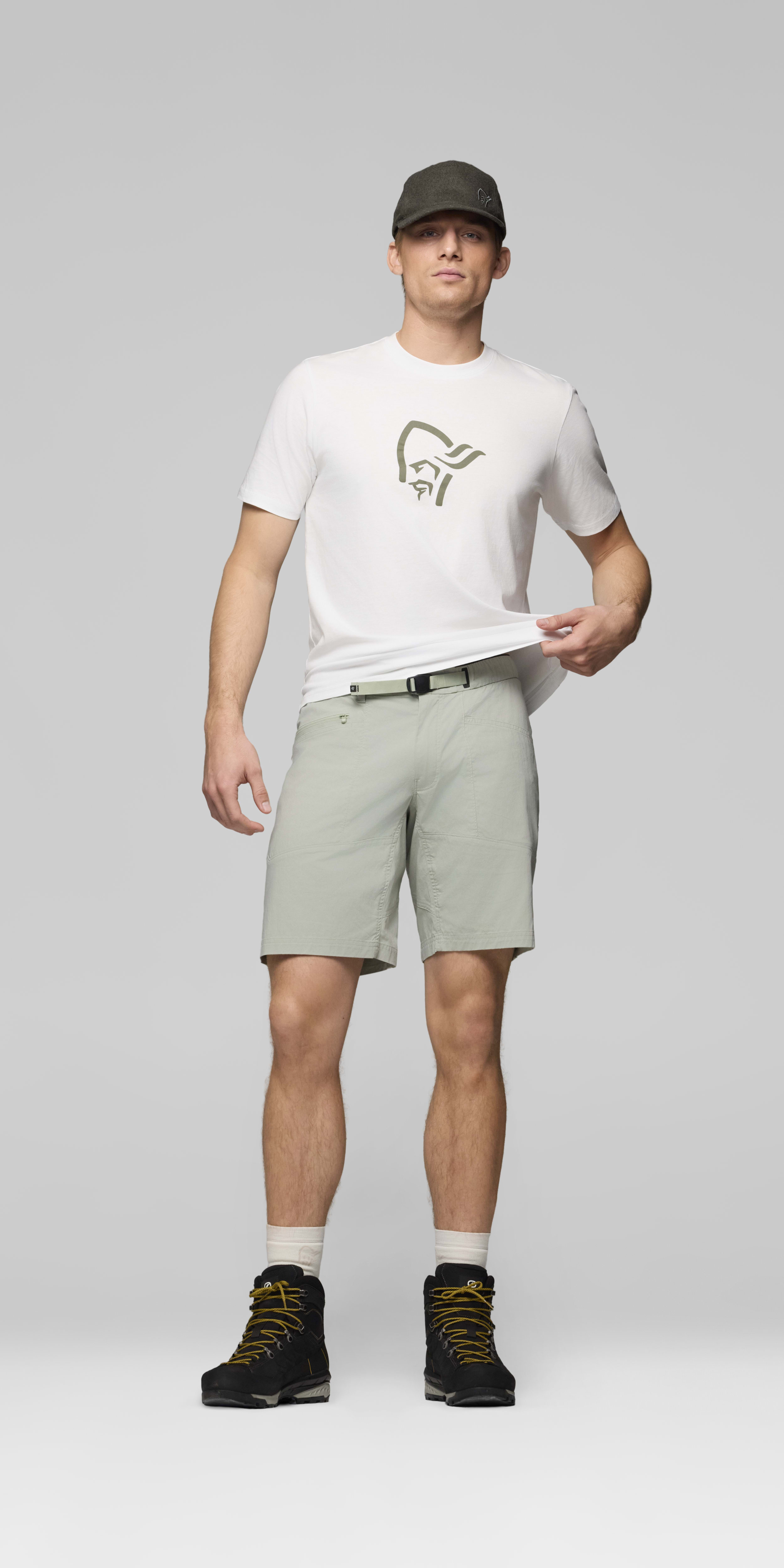 Male Look front image of femund mid cotton Shorts Desert Sage