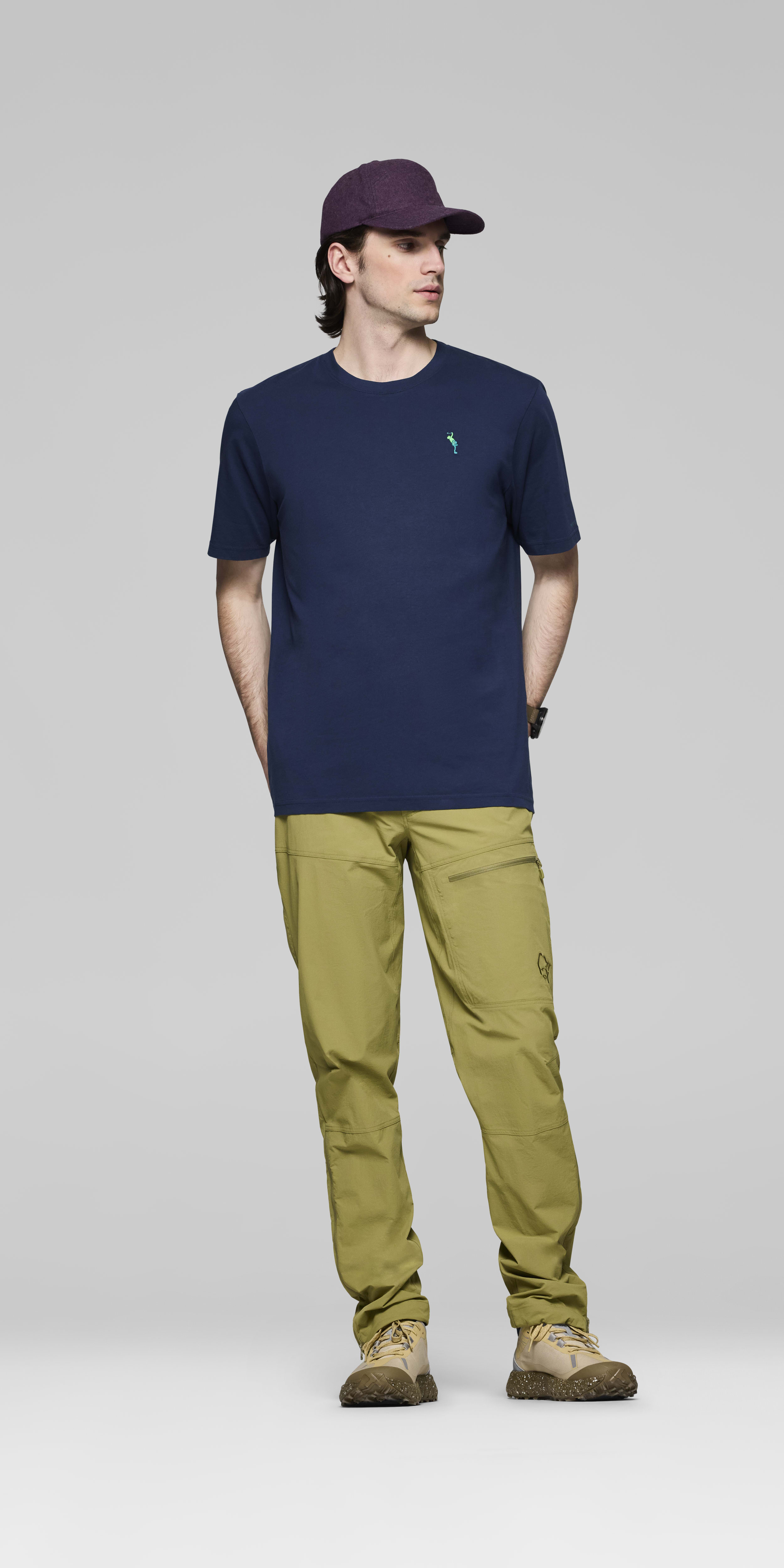 Male Look front image of 29 cotton activity embroidery T-shirt Indigo Night