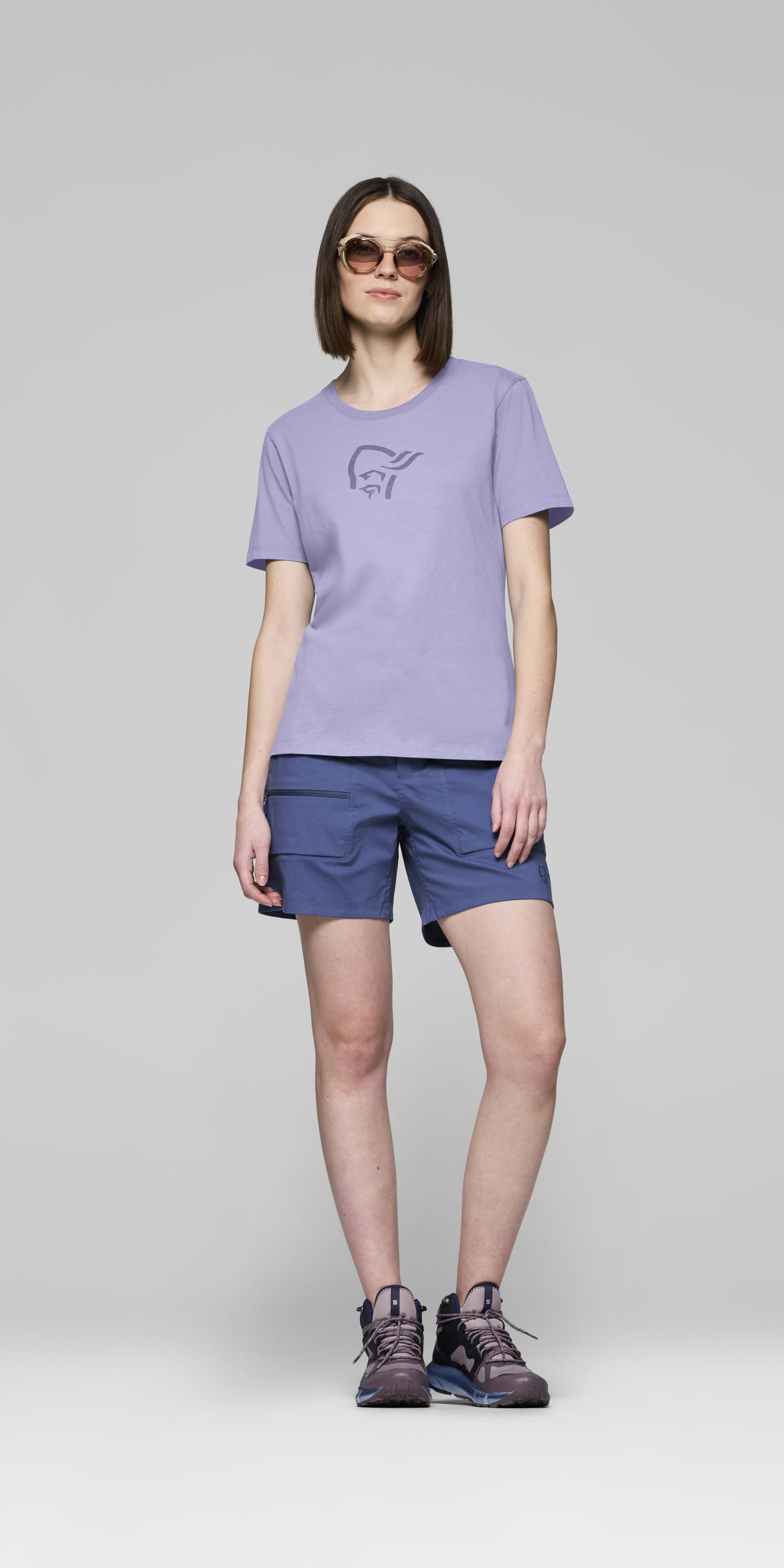Female Look front image of 29 cotton viking T-shirt Heirloom Lilac