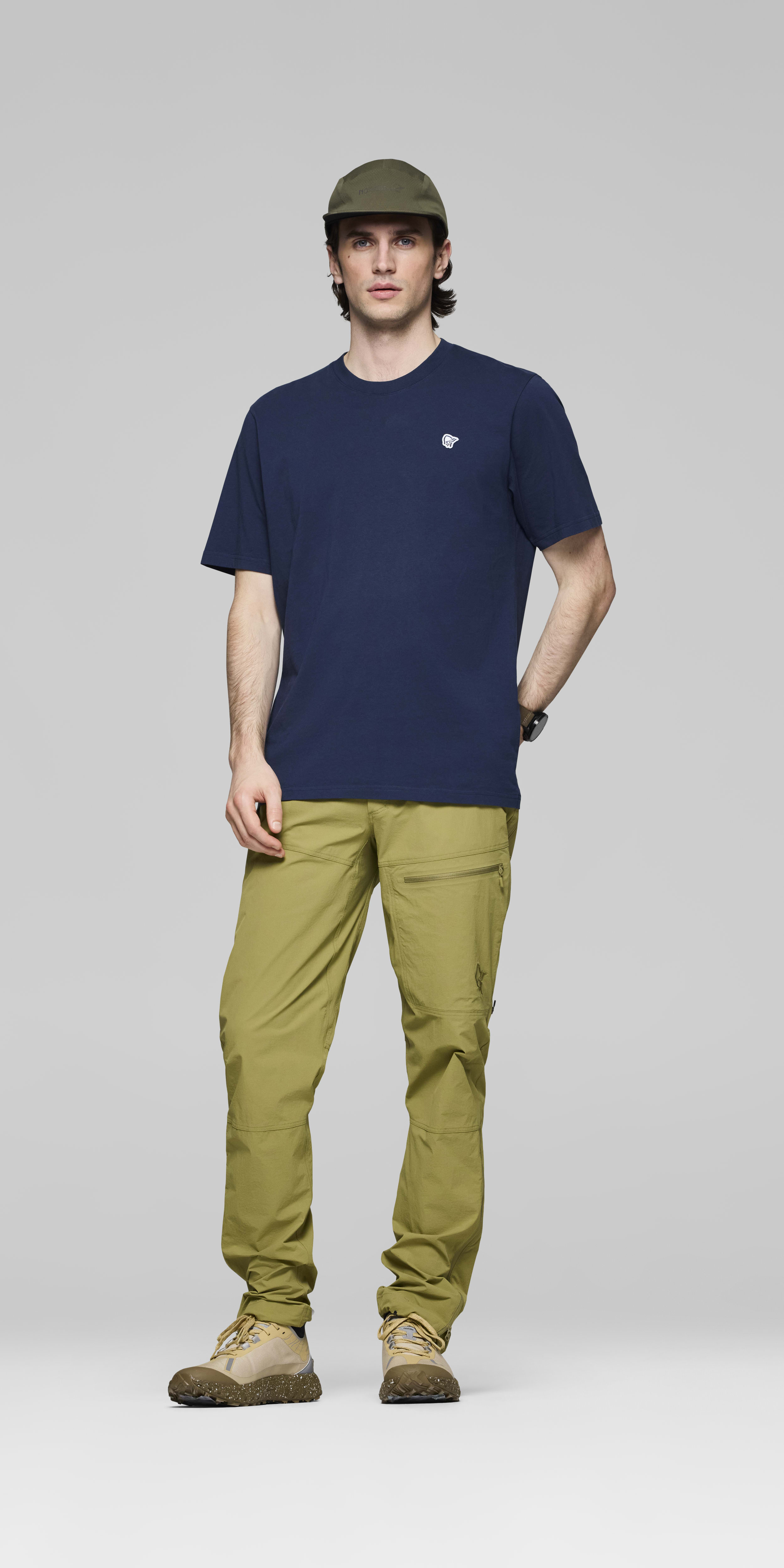 Male Look front image of 29 cotton viking patch T-shirt Indigo Night