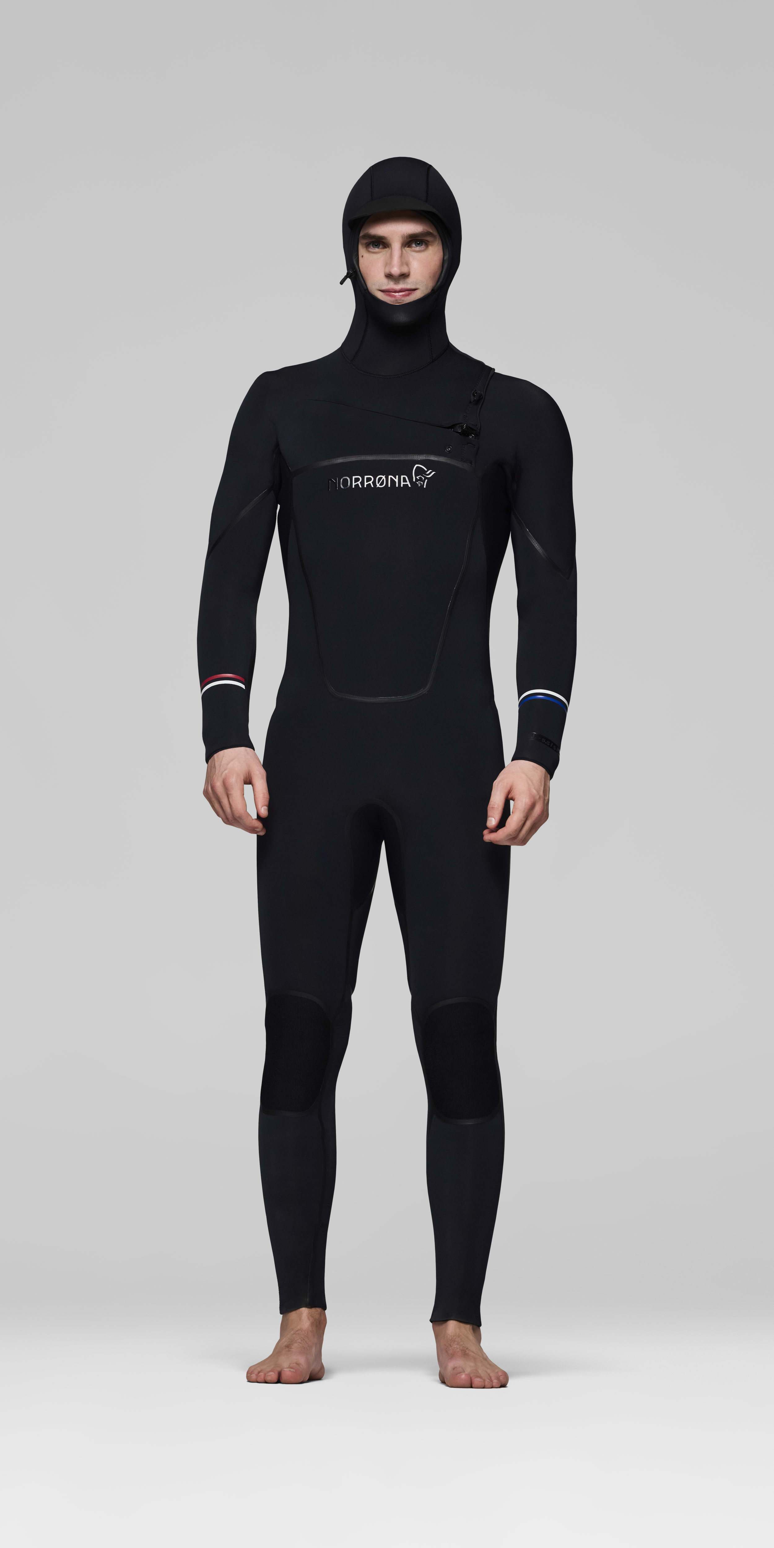 Male Look front image of unstad 5.5/5/4mm Hooded Wetsuit Caviar Black