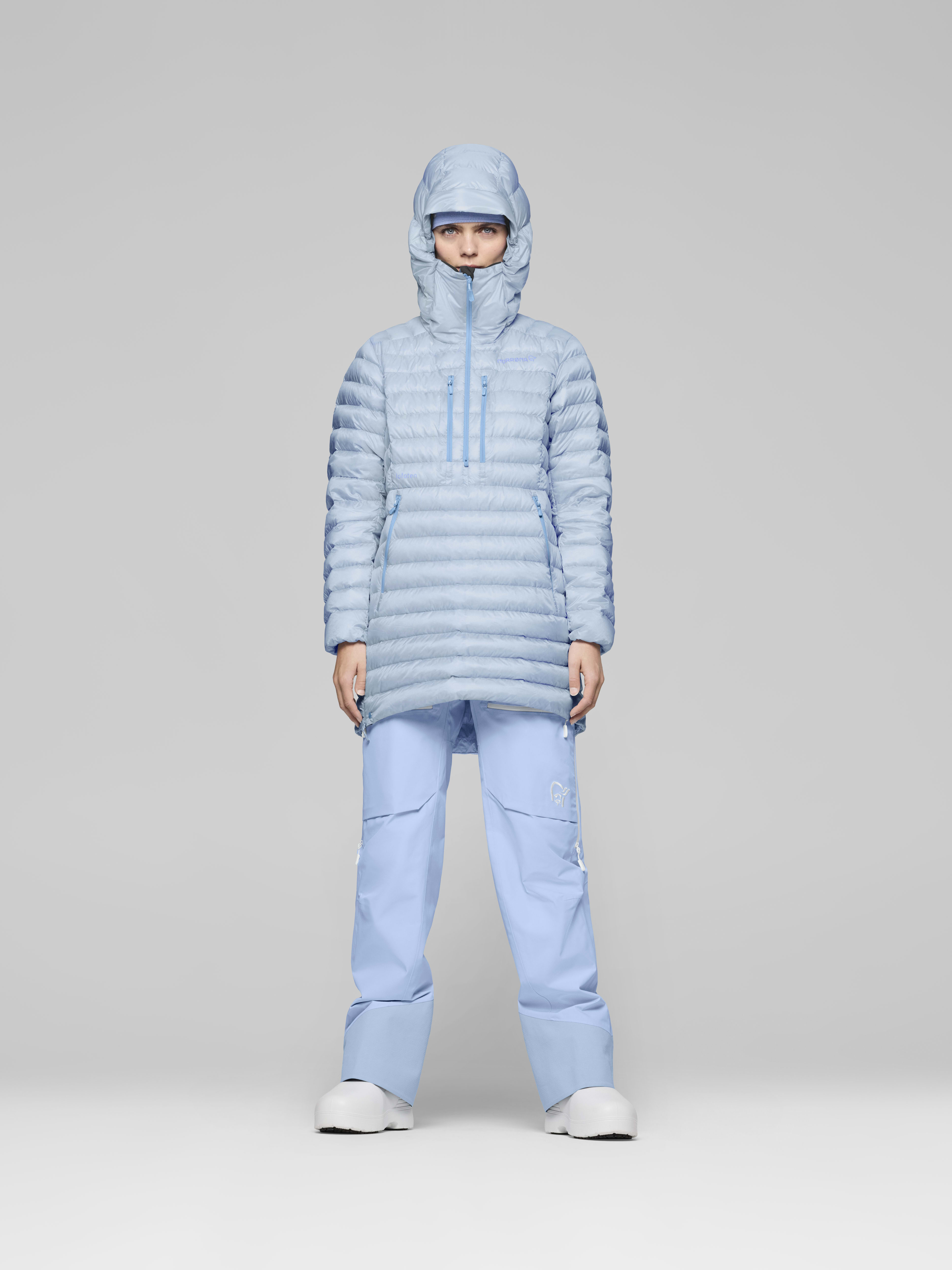 Female Look opening image of lofoten down800 Anorak Cashmere Blue