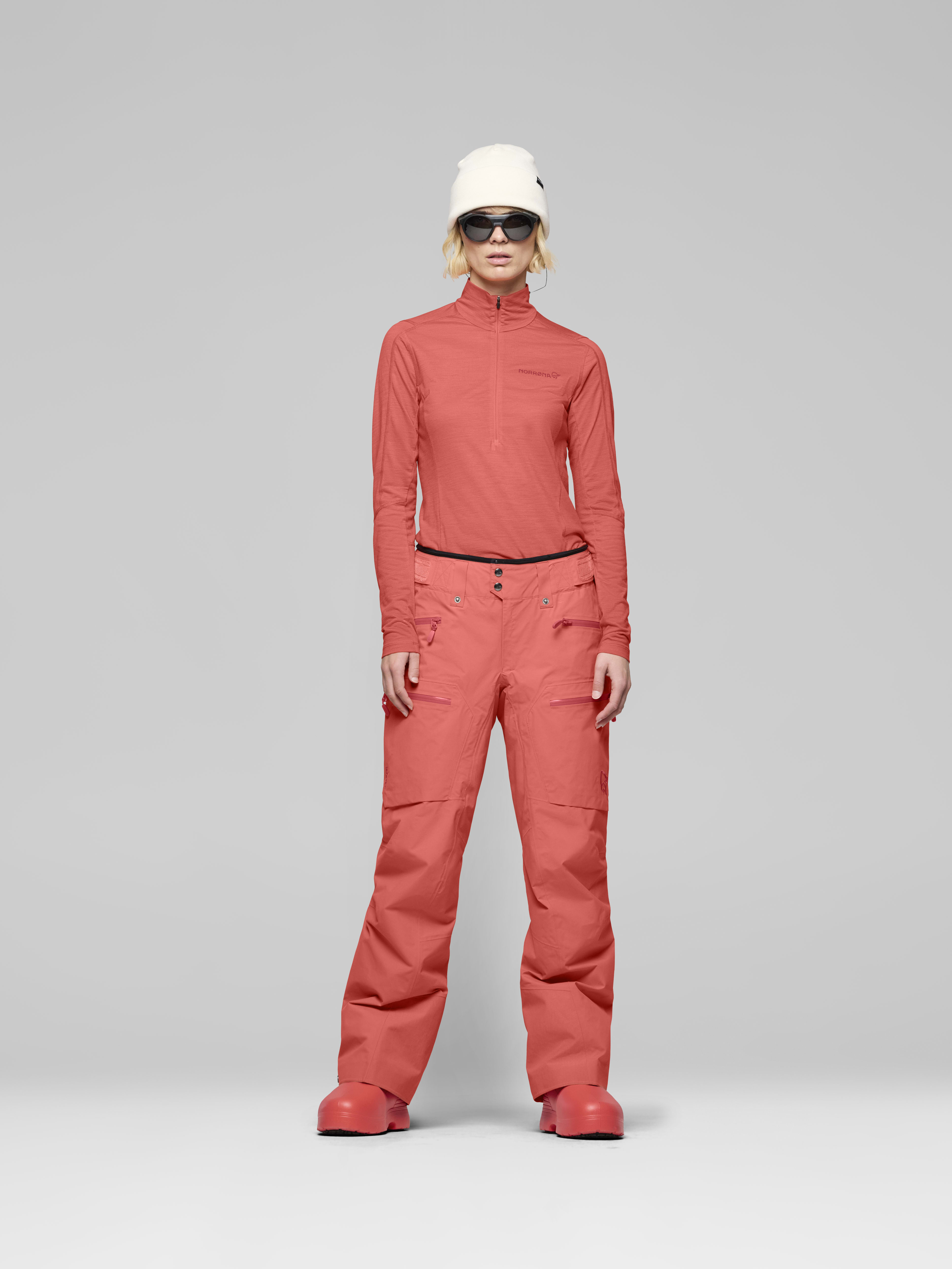 Female Look front image of lofoten Gore-Tex thermo60 Pants Deep Sea Coral