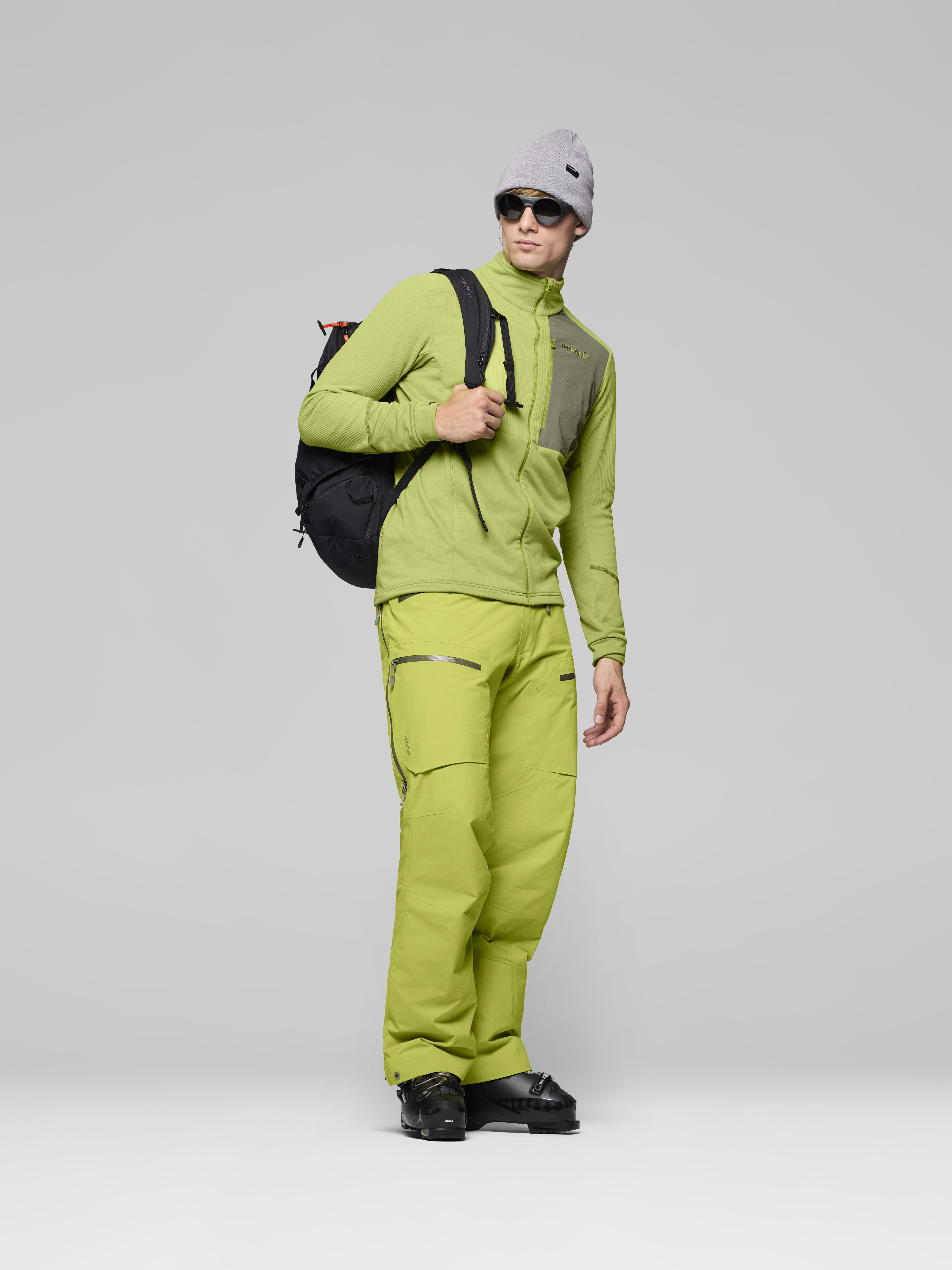 Male Look opening image of lofoten warm2 Jacket Dark Citron/Deep Lichen Green