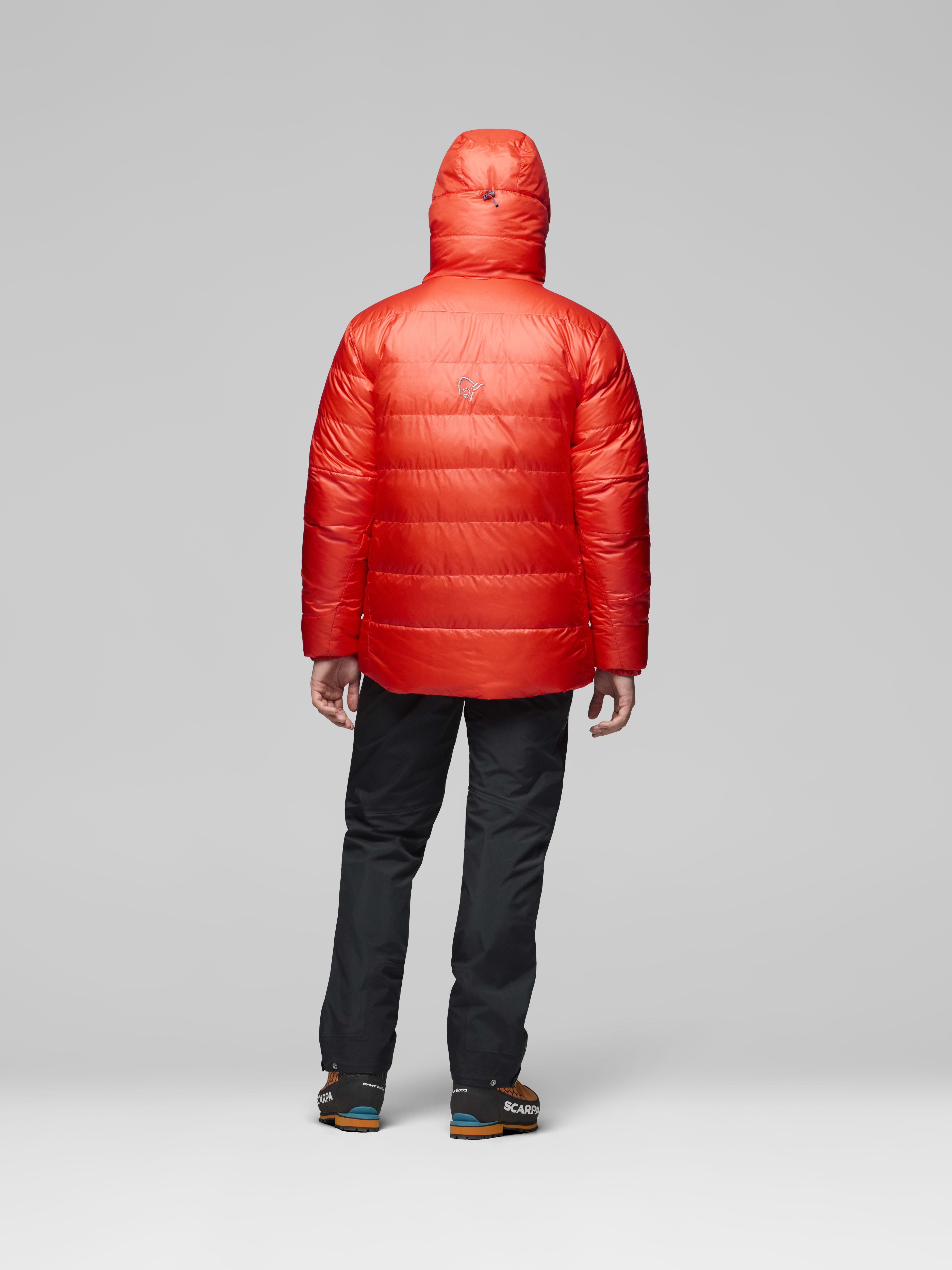 Male Look back image of trollveggen down800 Hood Flame Scarlet
