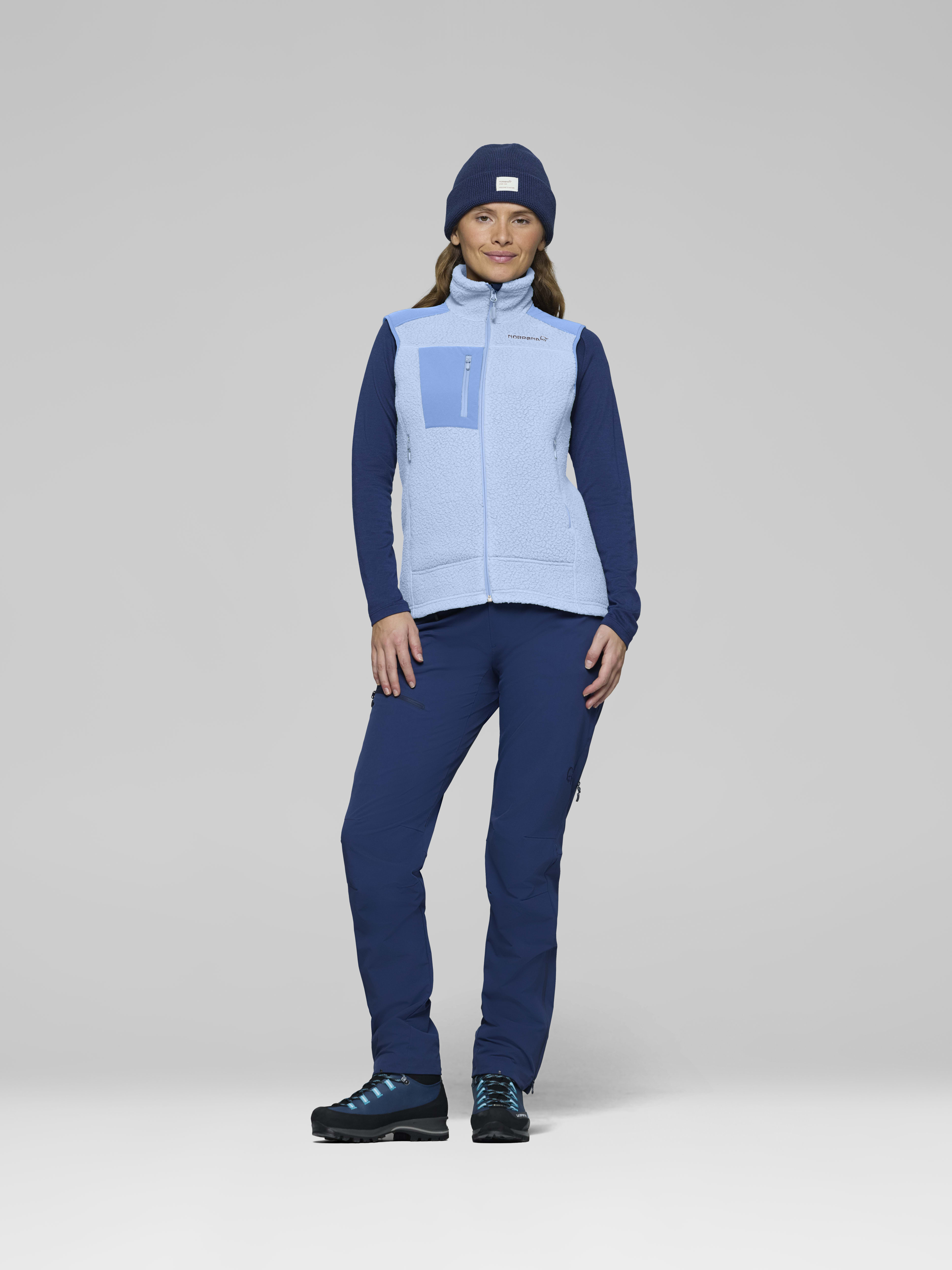 Female Look front image of trollveggen warm3 Vest Cashmere Blue/Allure