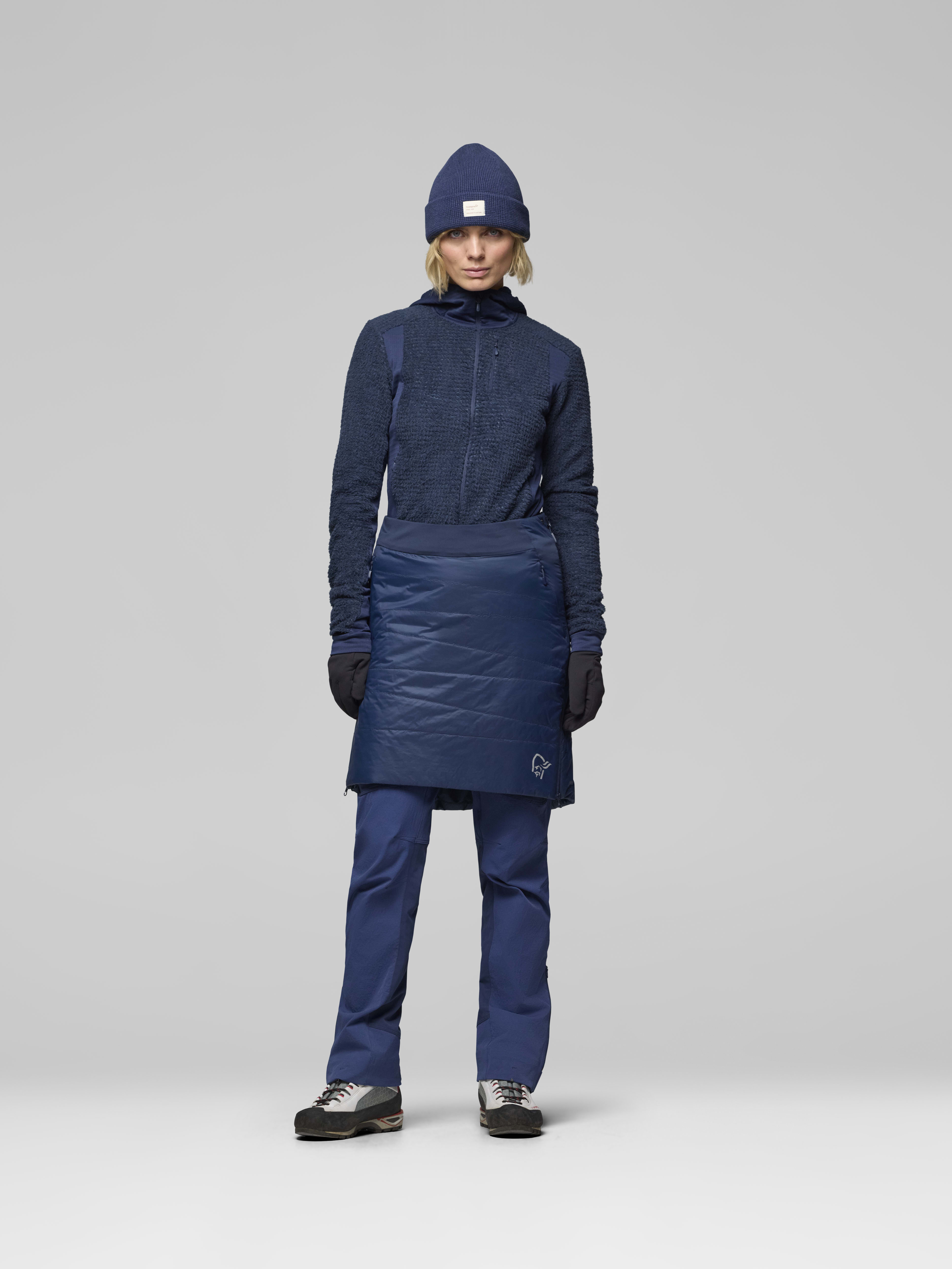 Female Look front image of falketind thermo80 Skirt Indigo Night