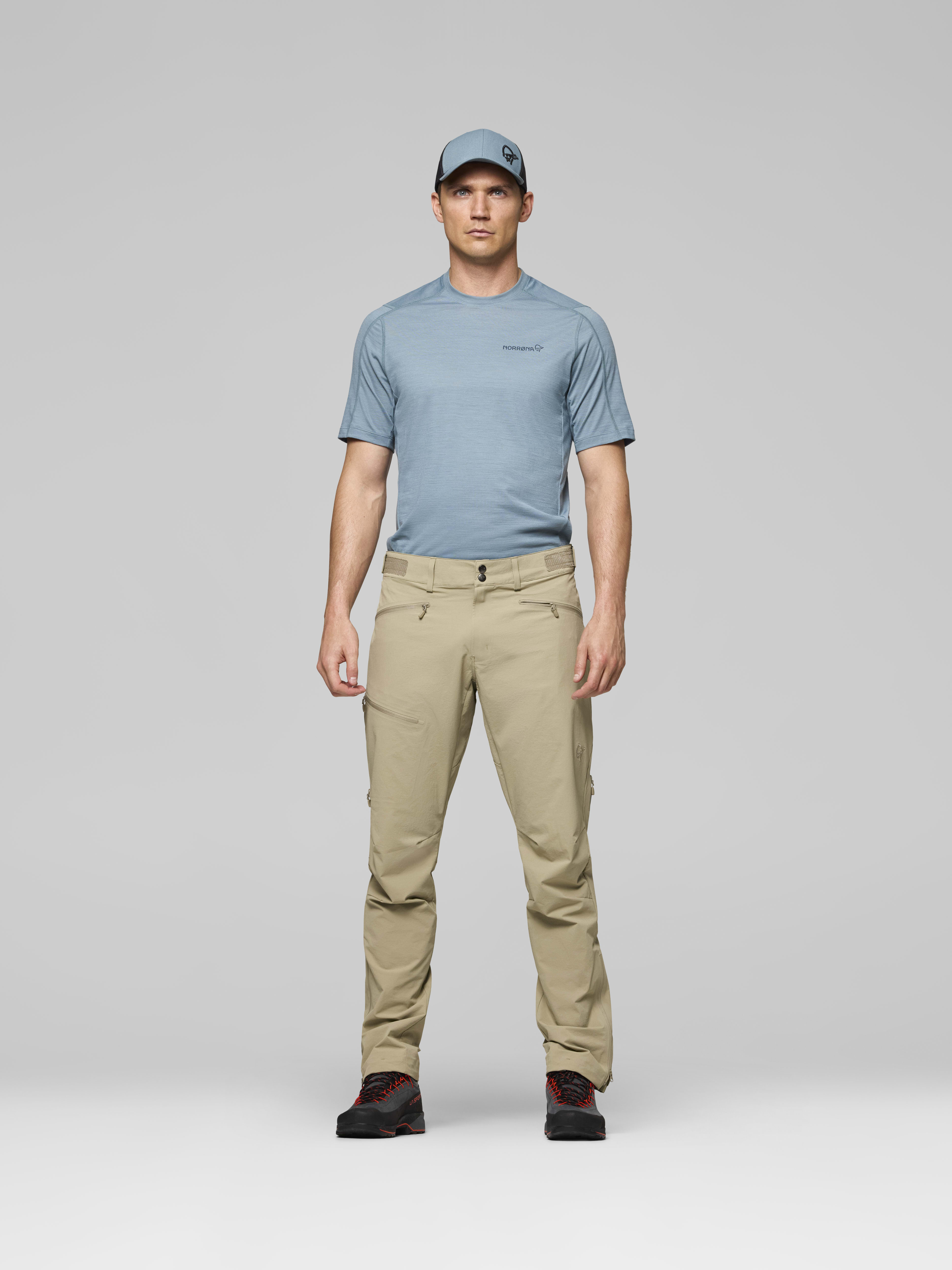 Male Look front image of falketind flex1 Pants Winter Twig