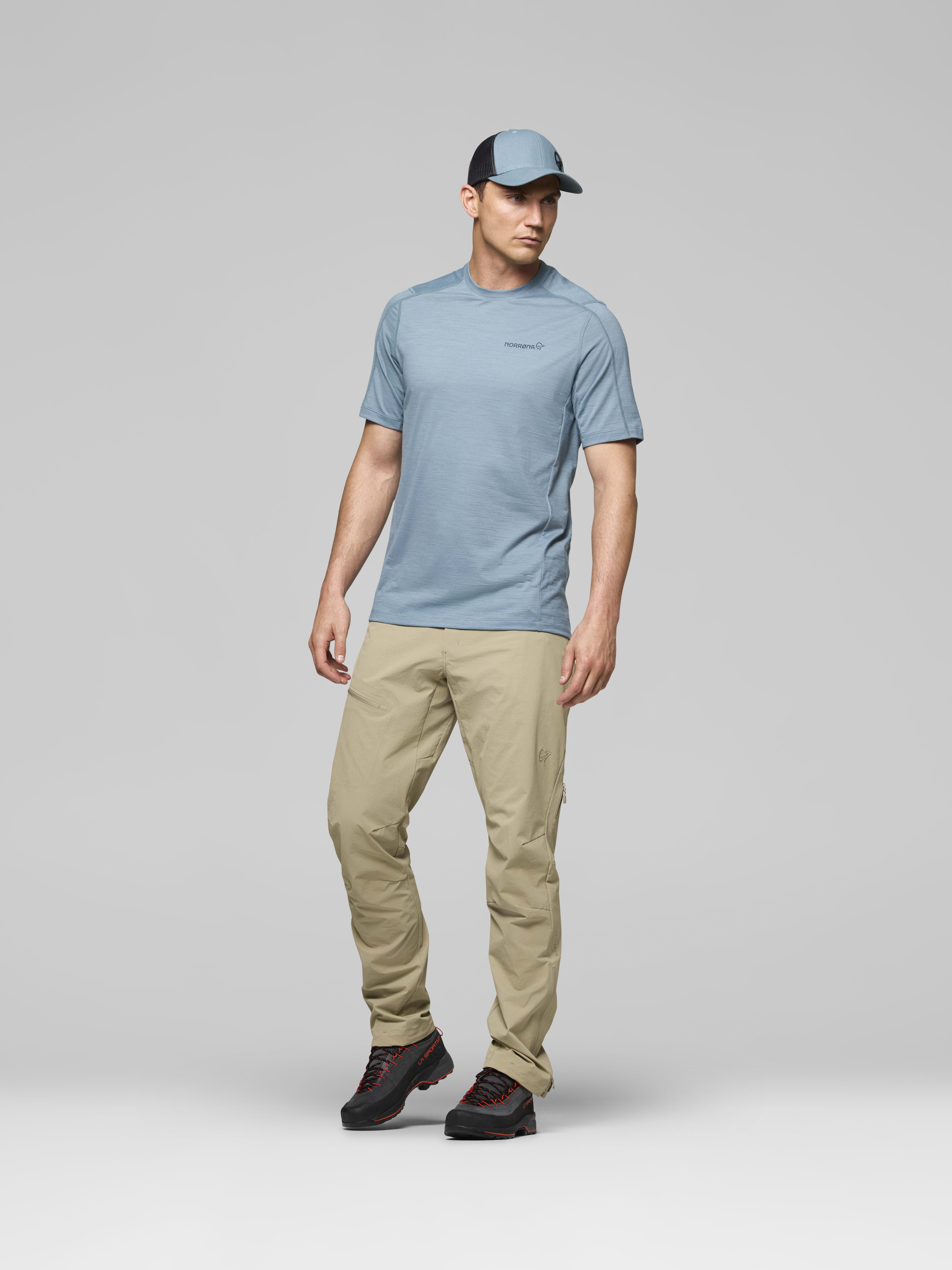 Male Look opening image of falketind flex1 Pants Winter Twig