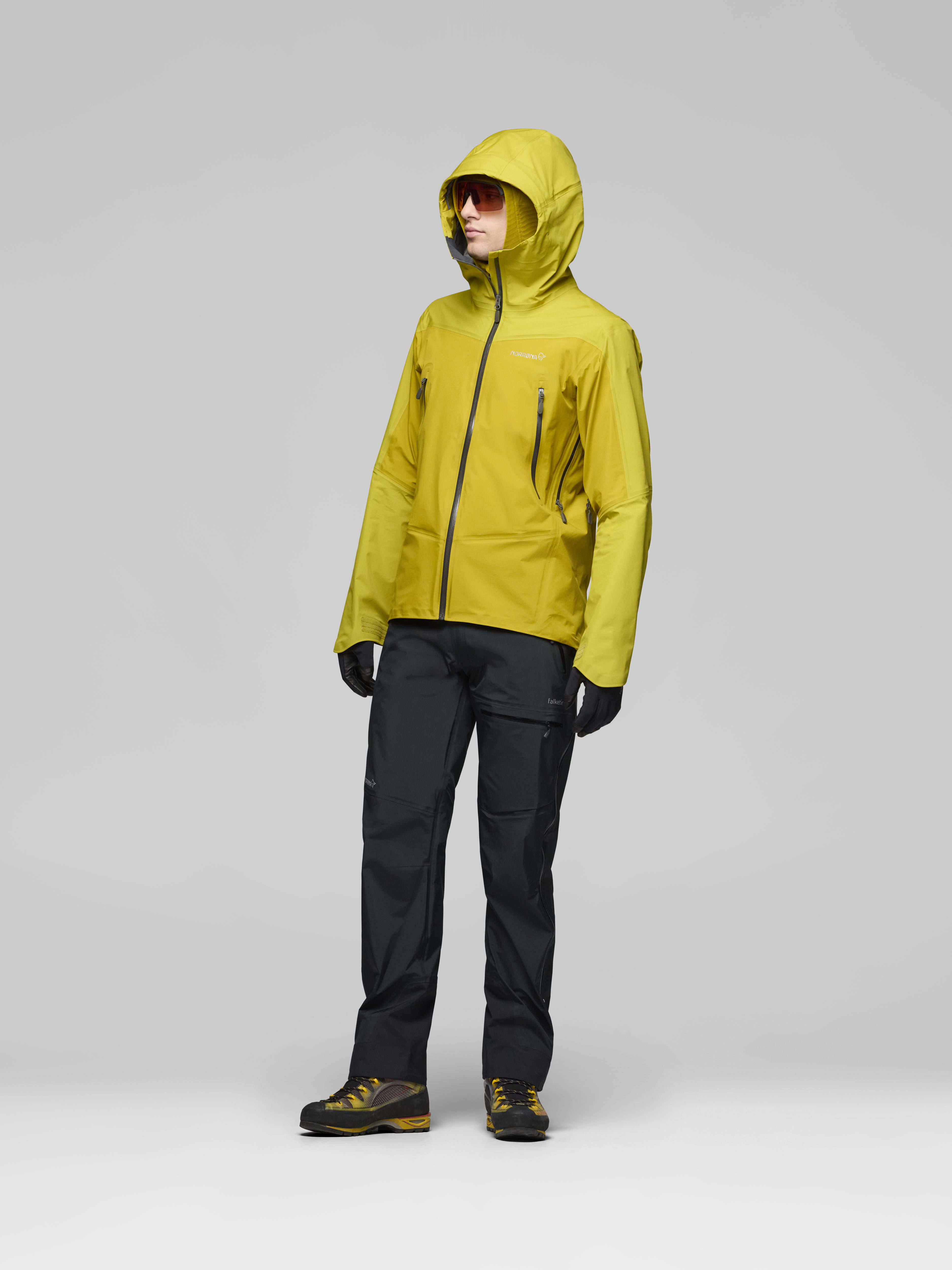 Male Look side image of falketind Gore-Tex Pants Caviar Black