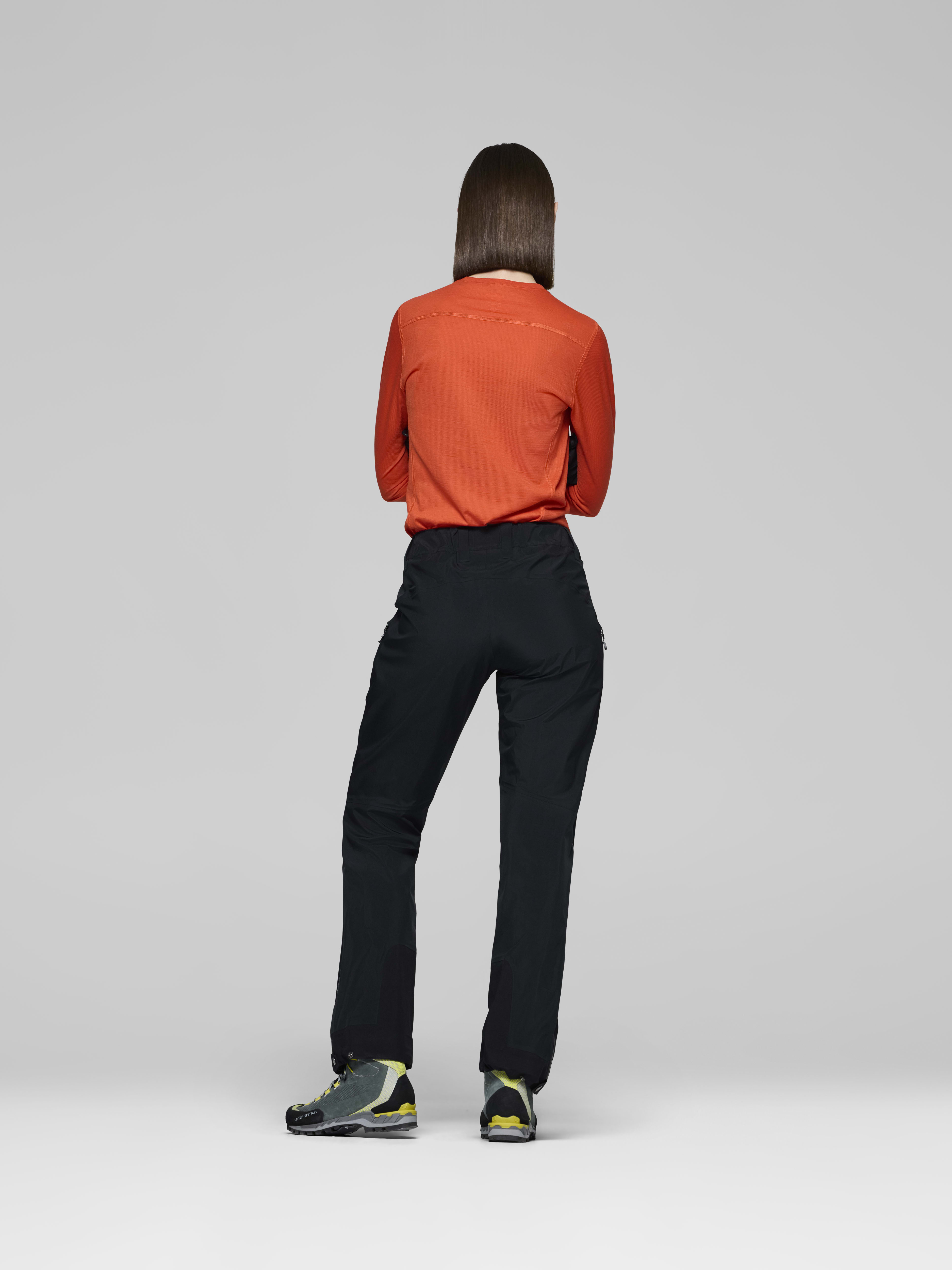 Female Look back image of falketind Gore-Tex Pants Caviar Black