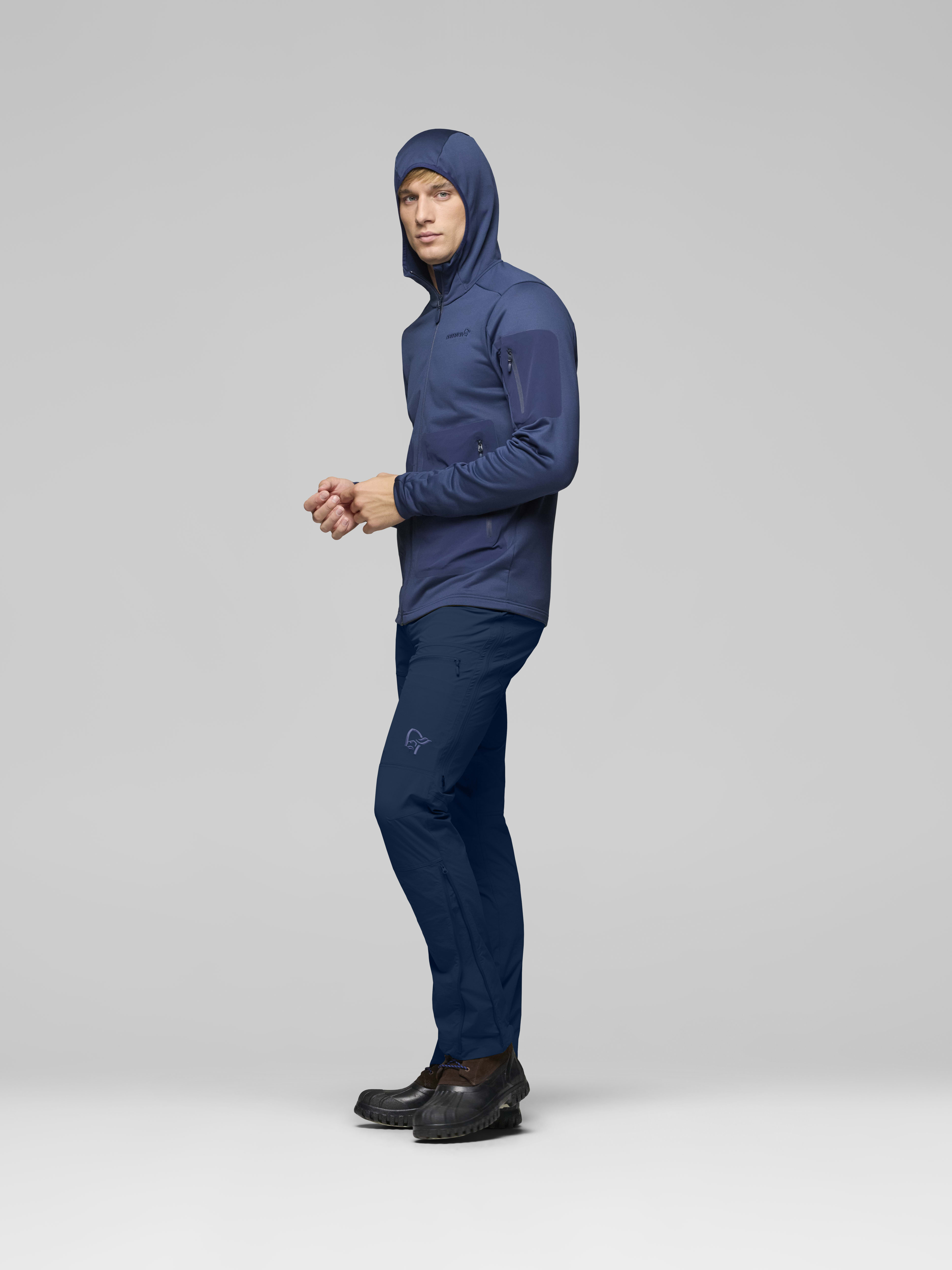 Male Look side image of falketind warm2 stretch Hood Indigo Night