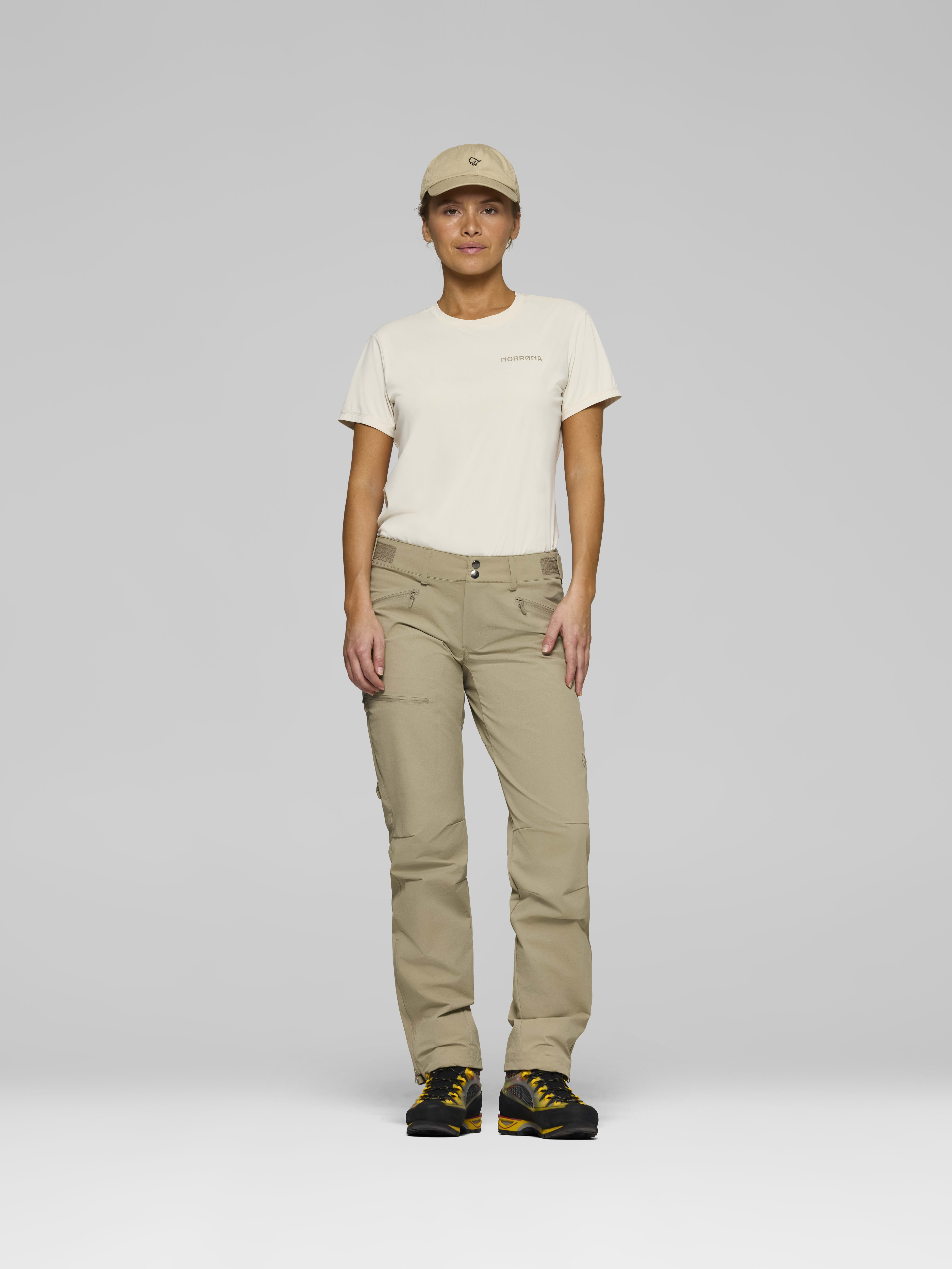 Female Look front image of falketind flex1 Pants Winter Twig