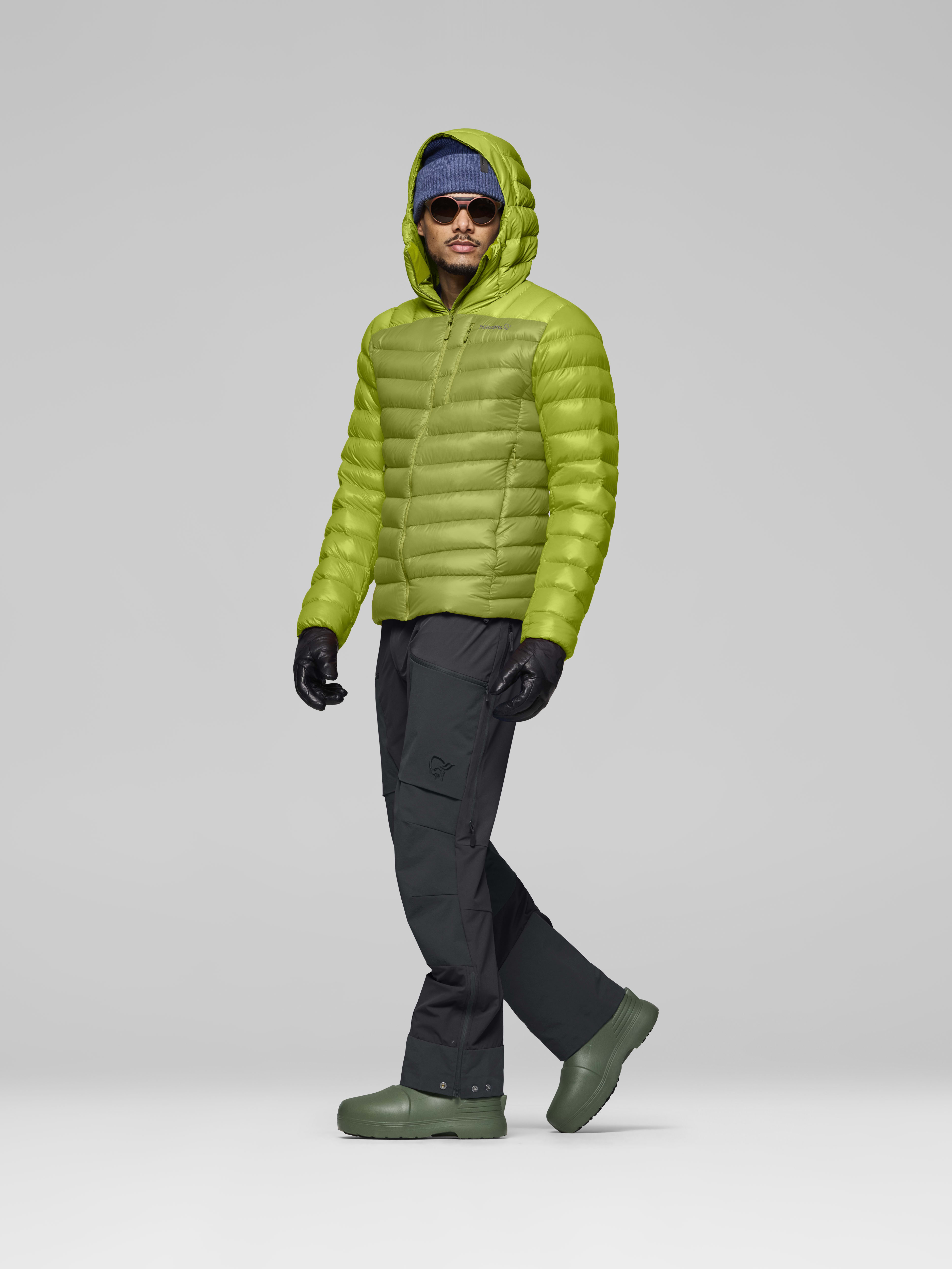 Male Look side image of lyngen down850 Hood Dark Citron/Tender Shoots