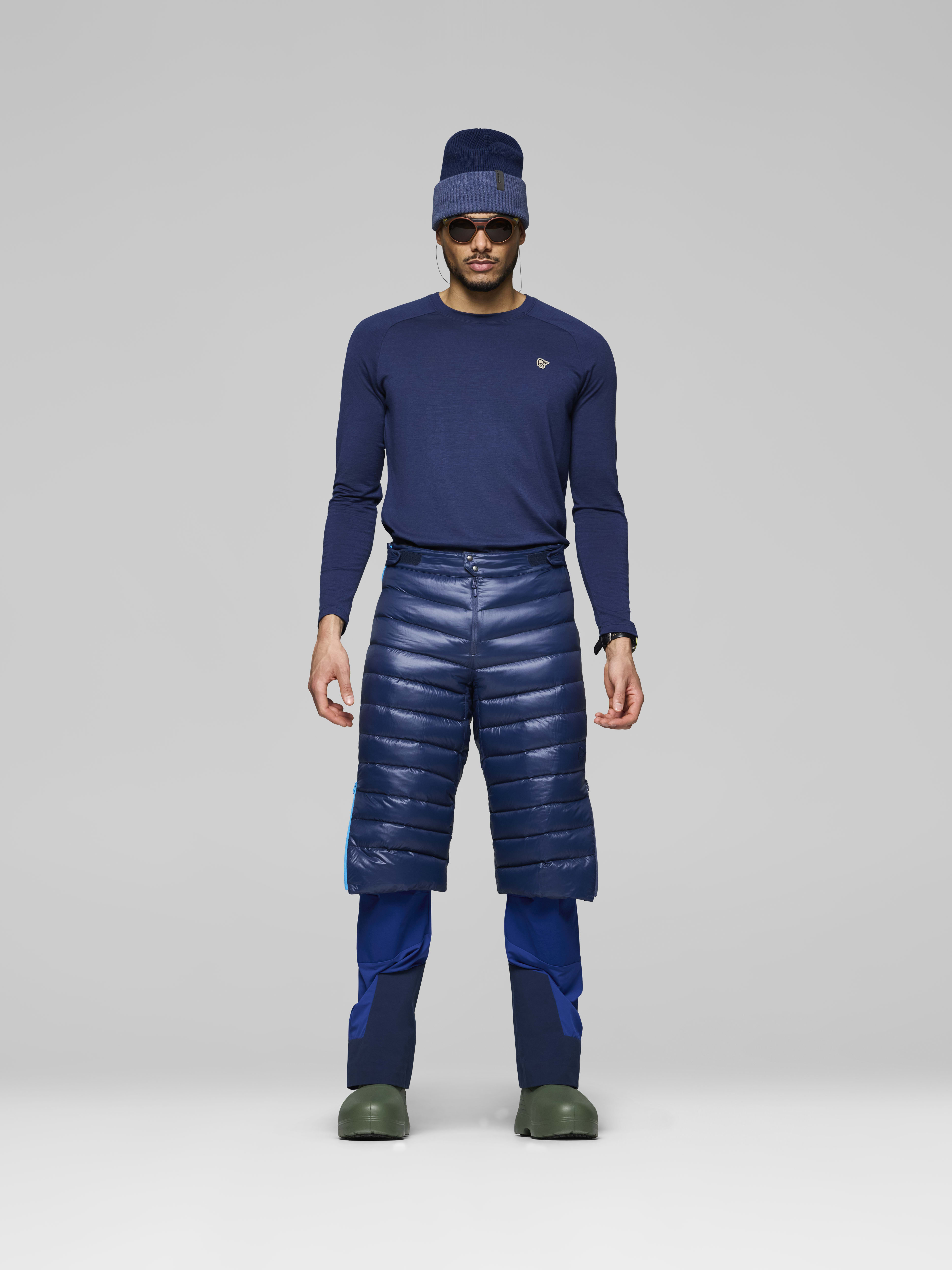 Male Look front image of lyngen down850 Knickers Indigo Night