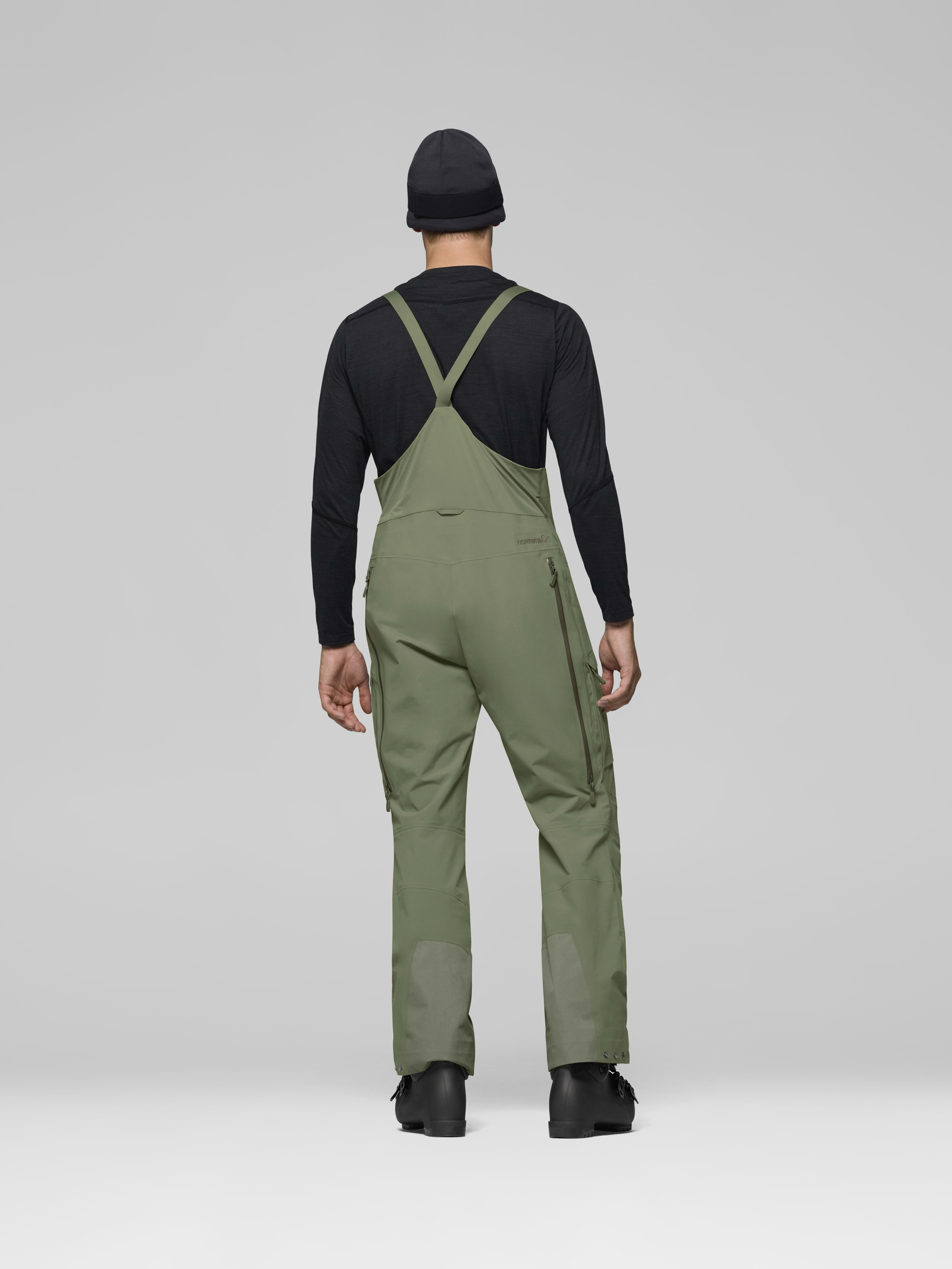 Male Look back image of more Gore-Tex Salopette Deep Lichen Green
