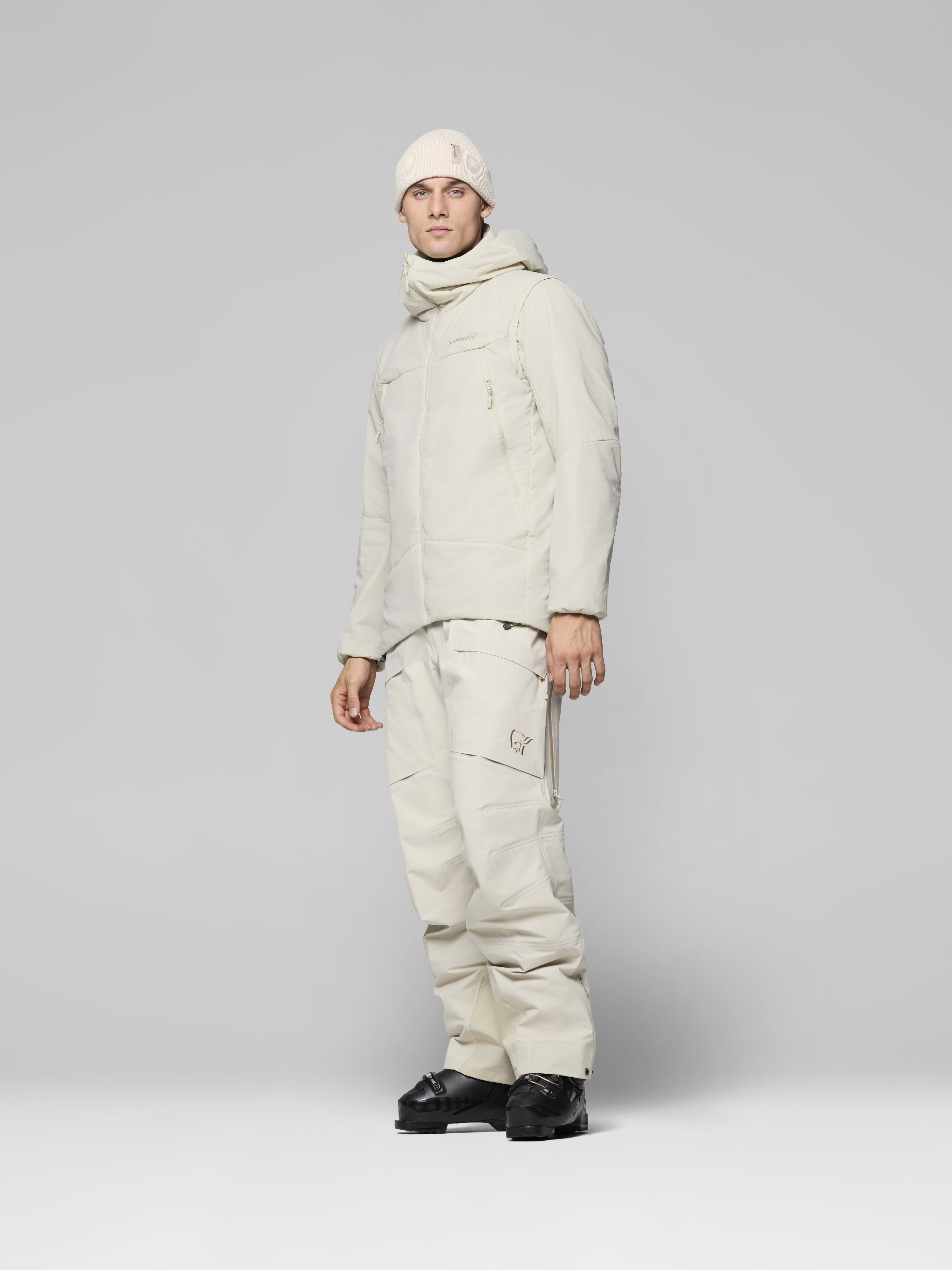 Male Look side image of more thermo60 aero200 Jacket Oatmeal