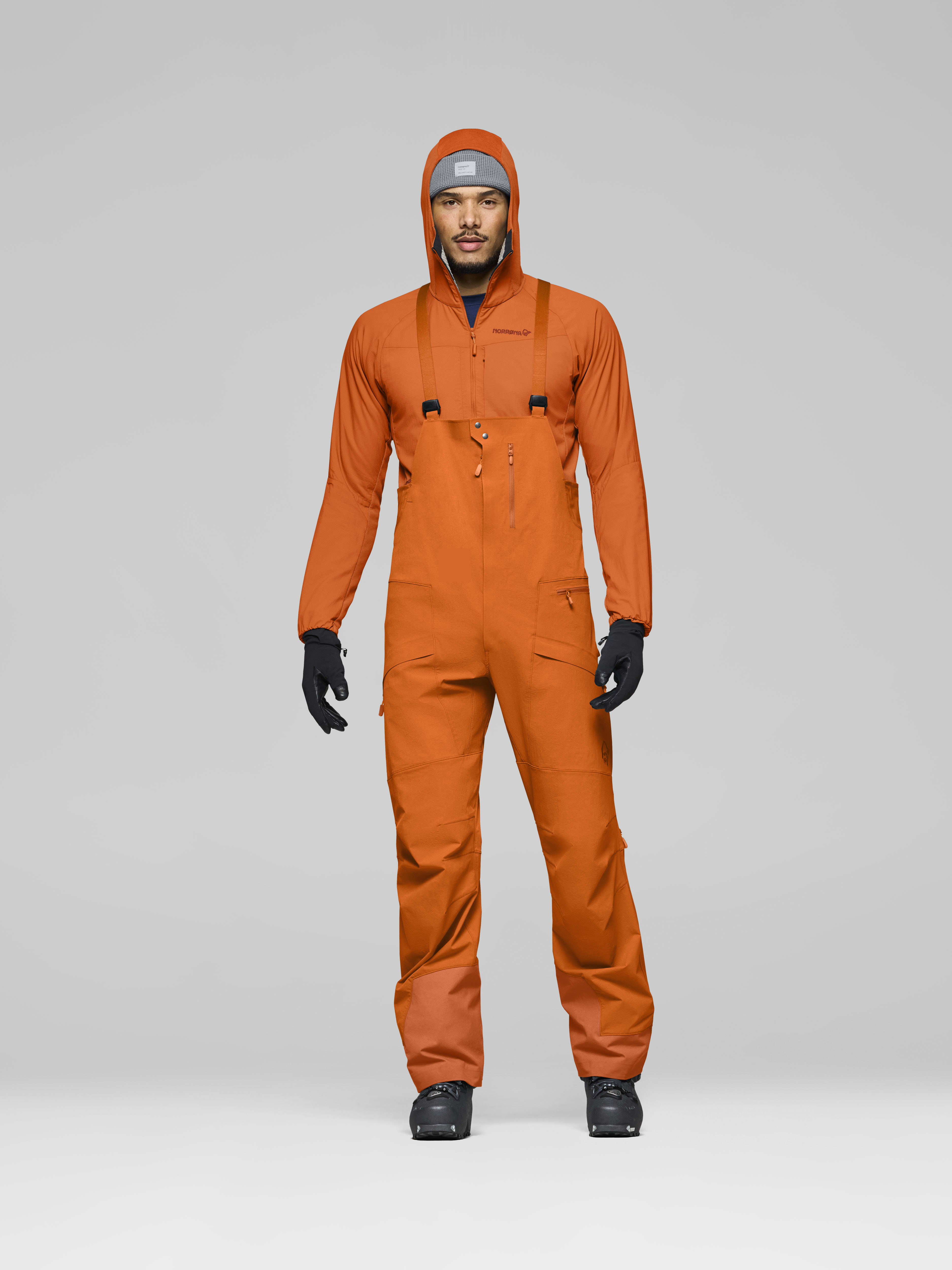 Male Look front image of more flex1 Bibs Gold Flame