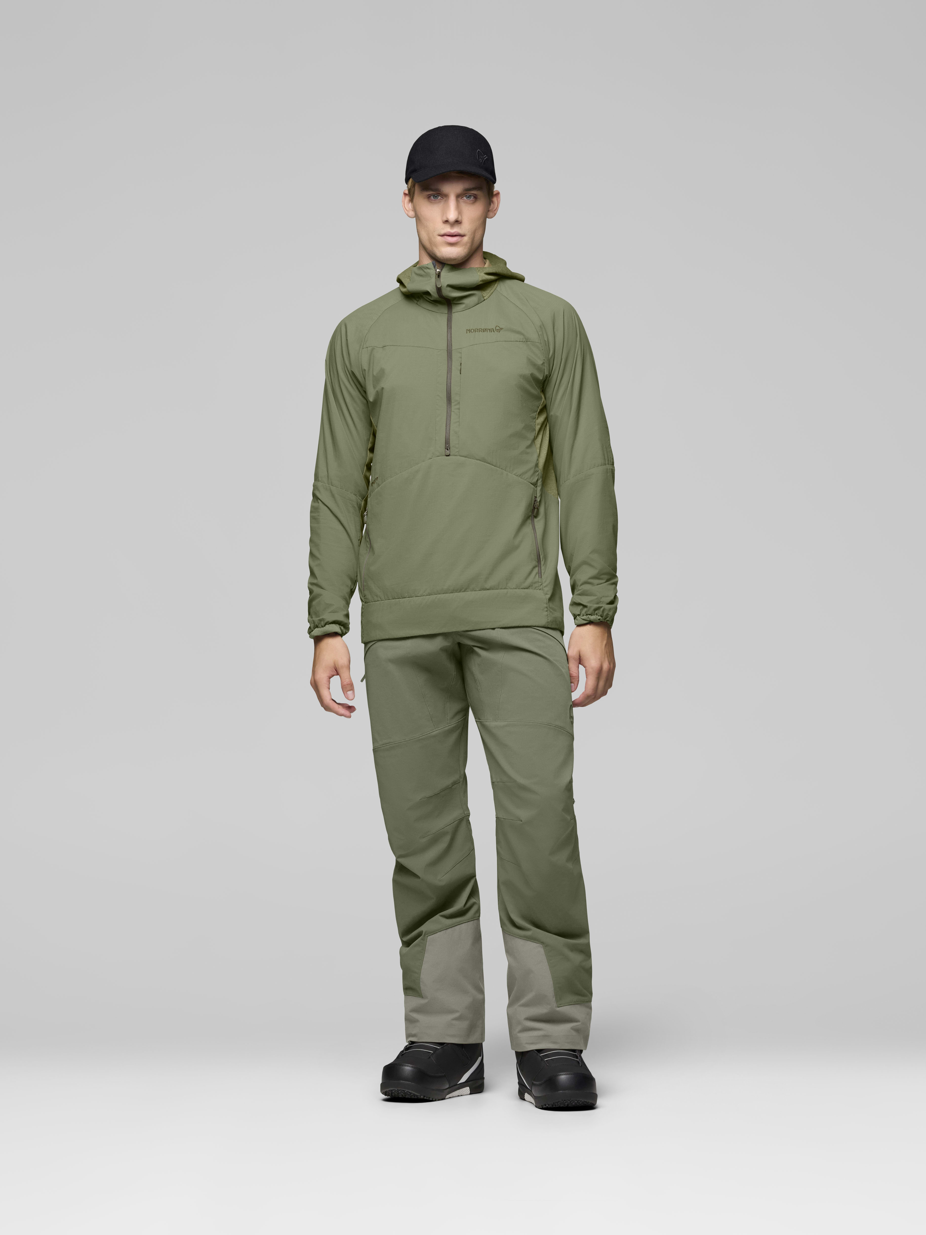 Male Look front image of more Octa Zip Hood Deep Lichen Green
