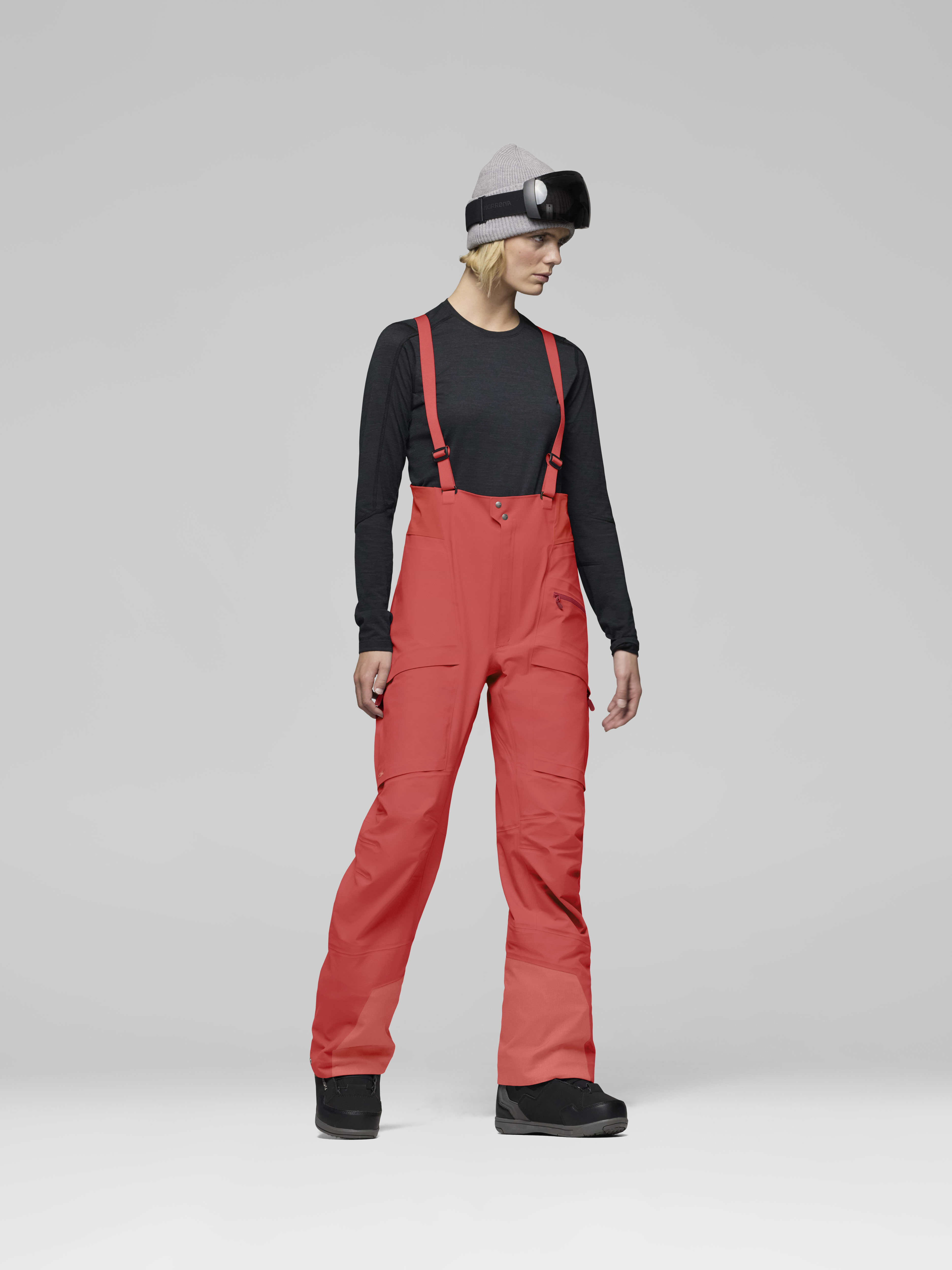 Female Look side image of more Gore-Tex Salopette Baked Apple