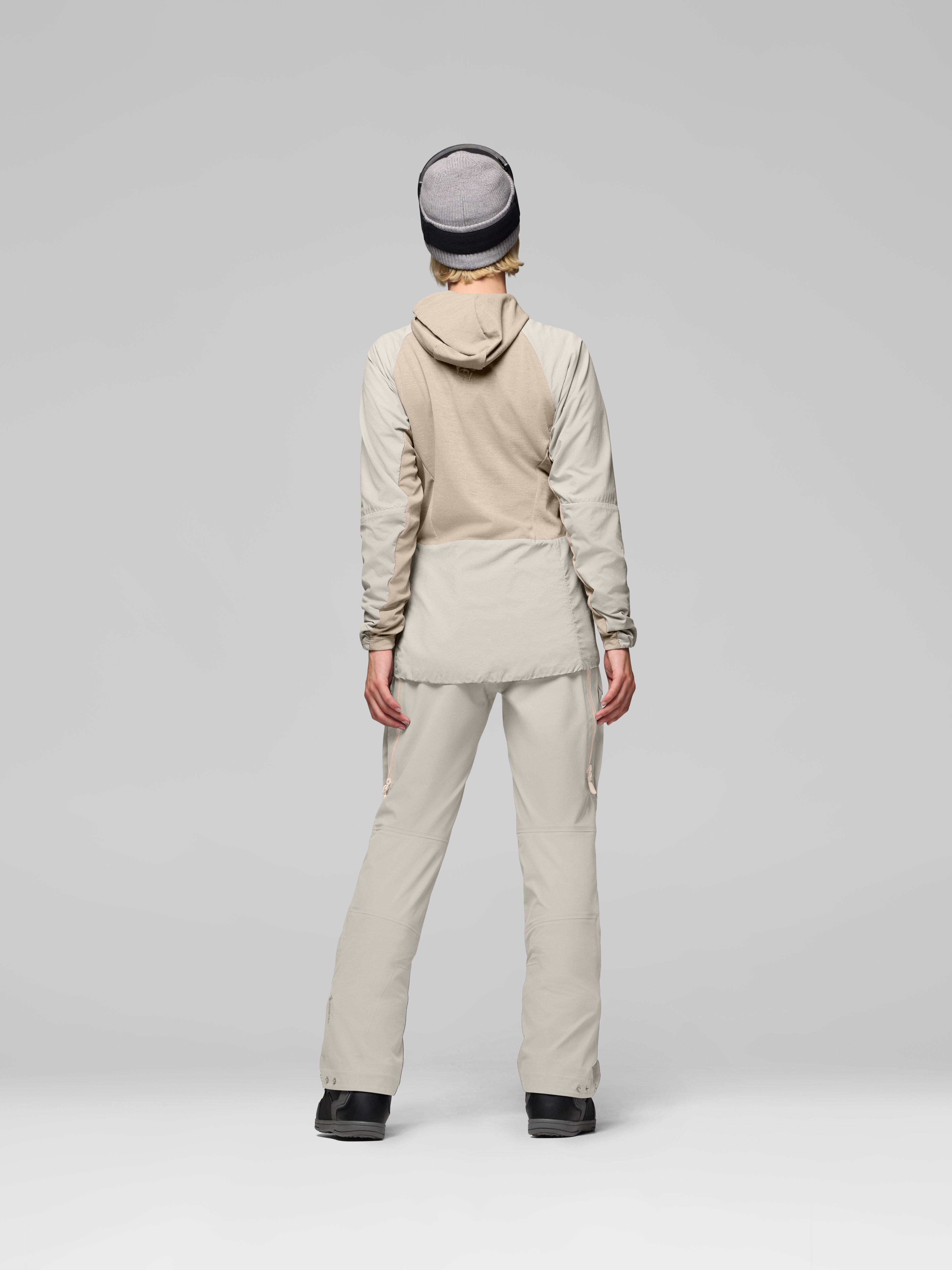 Female Look back image of more Octa Zip Hood Oatmeal