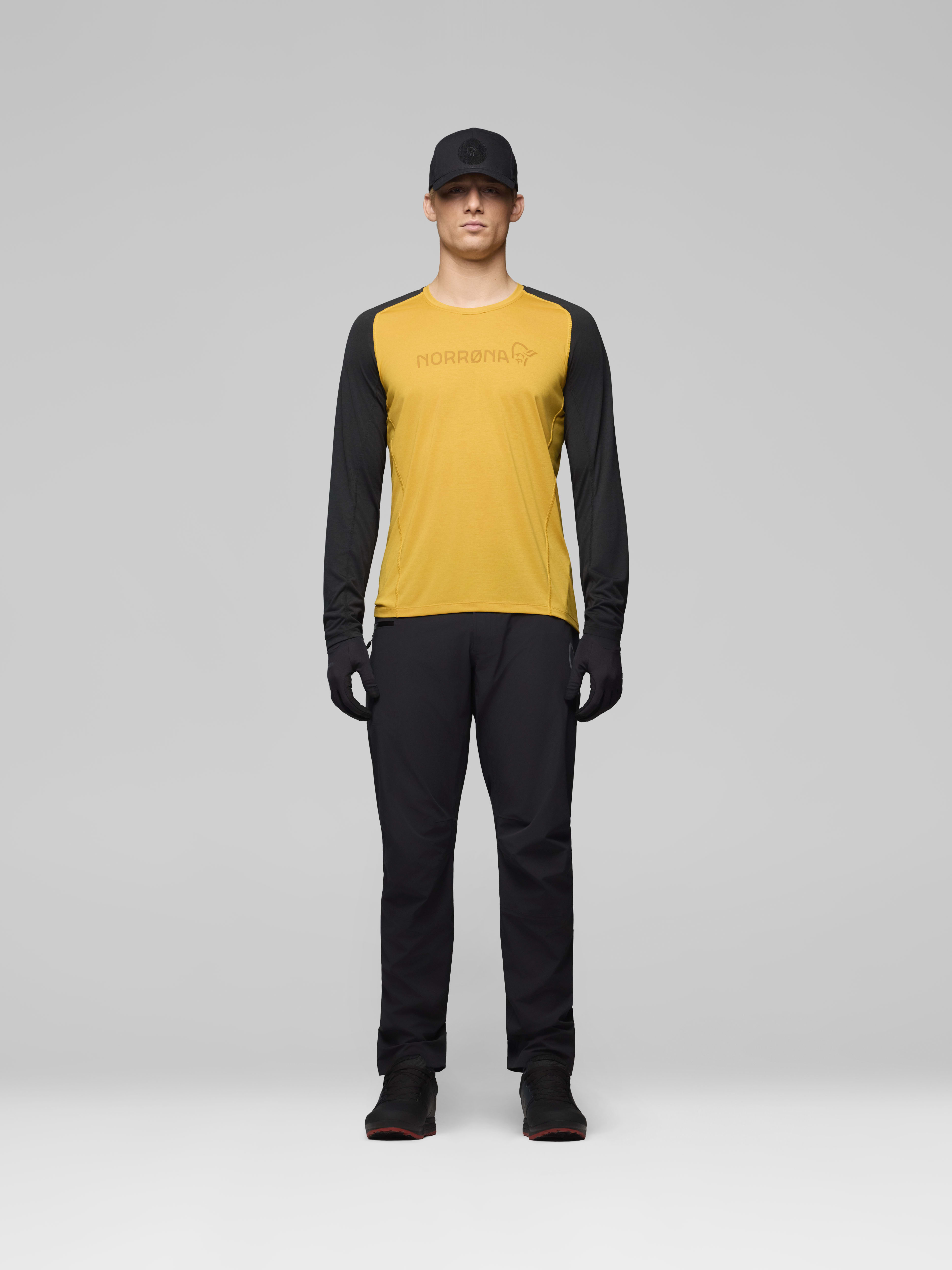 Male Look opening image of fjora driflex3 Pants Caviar Black