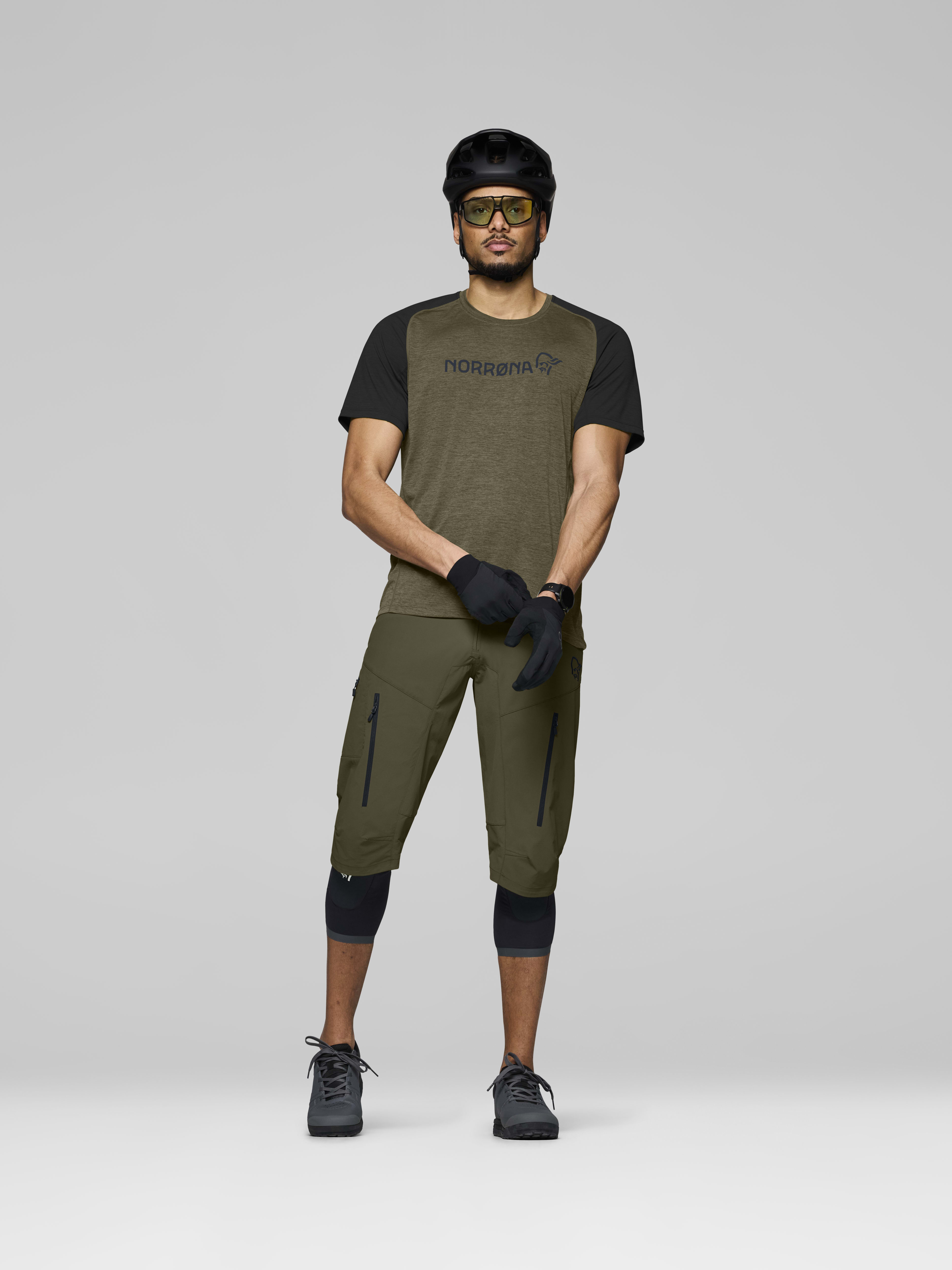Male Look front image of fjora equaliser lightweight T-shirt Olive Night