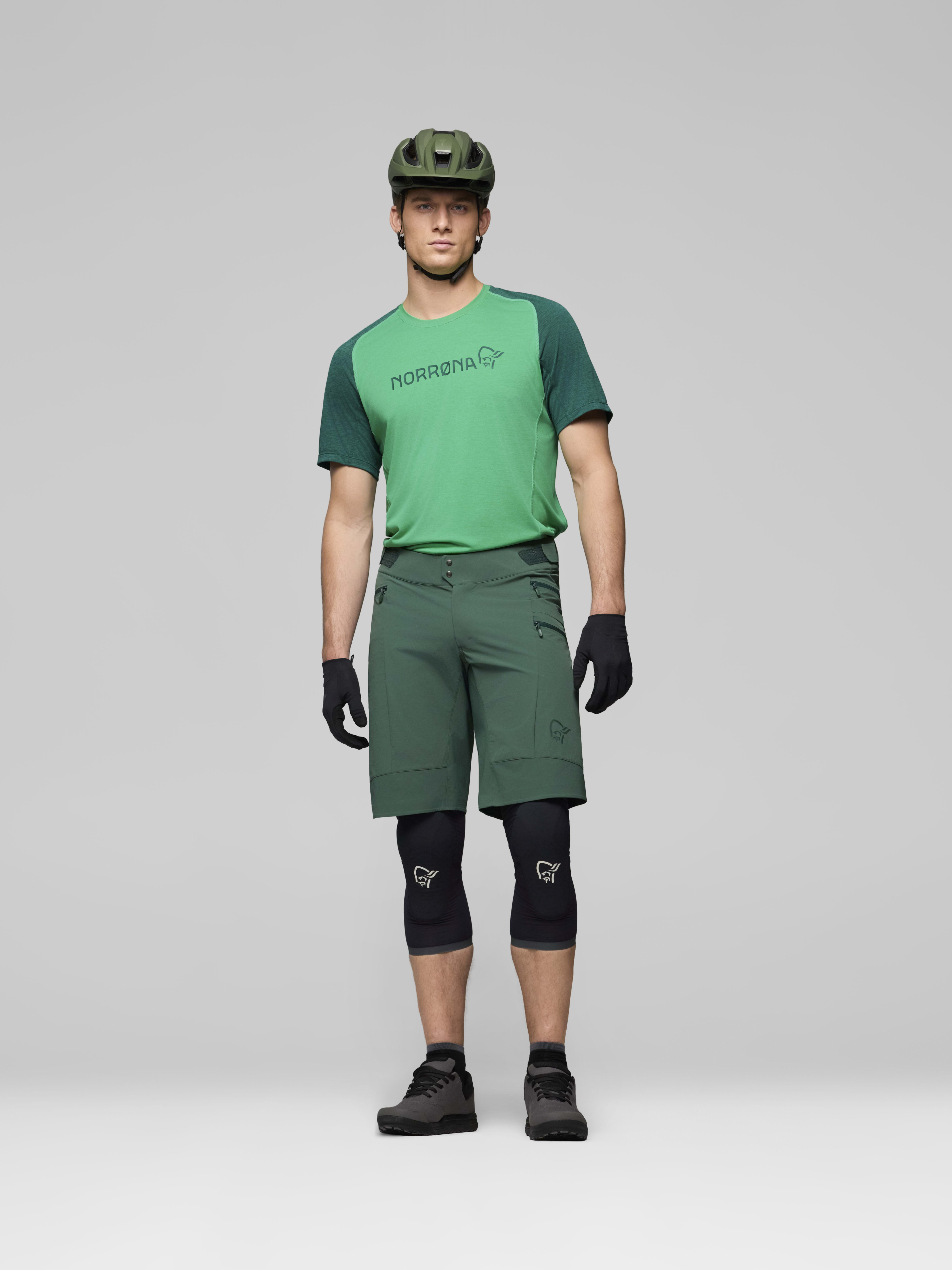 Male Look front image of fjora flex1 tech Shorts Jungle Green
