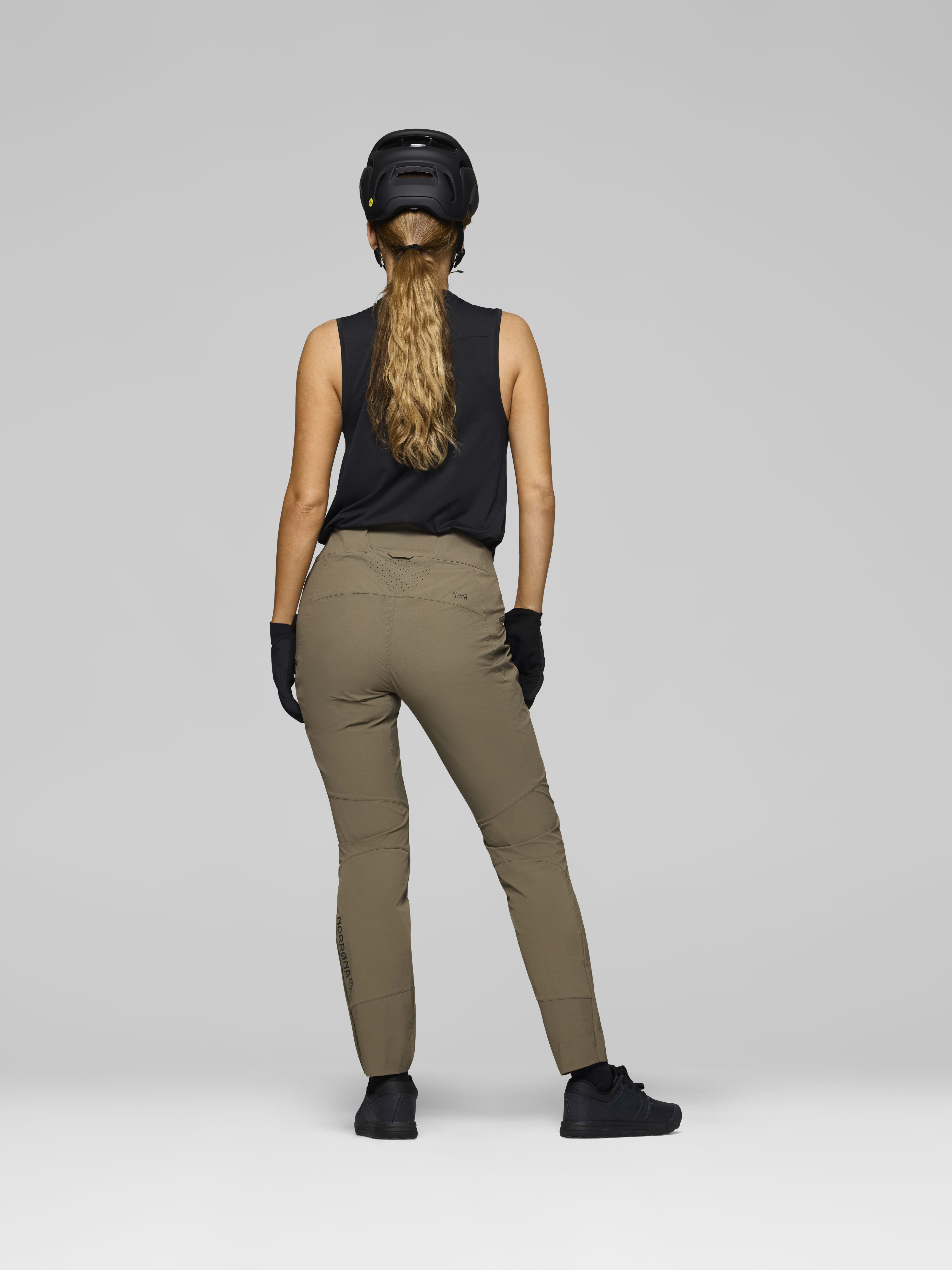 Female Look back image of fjora flex1 tech Pants Bungee cord