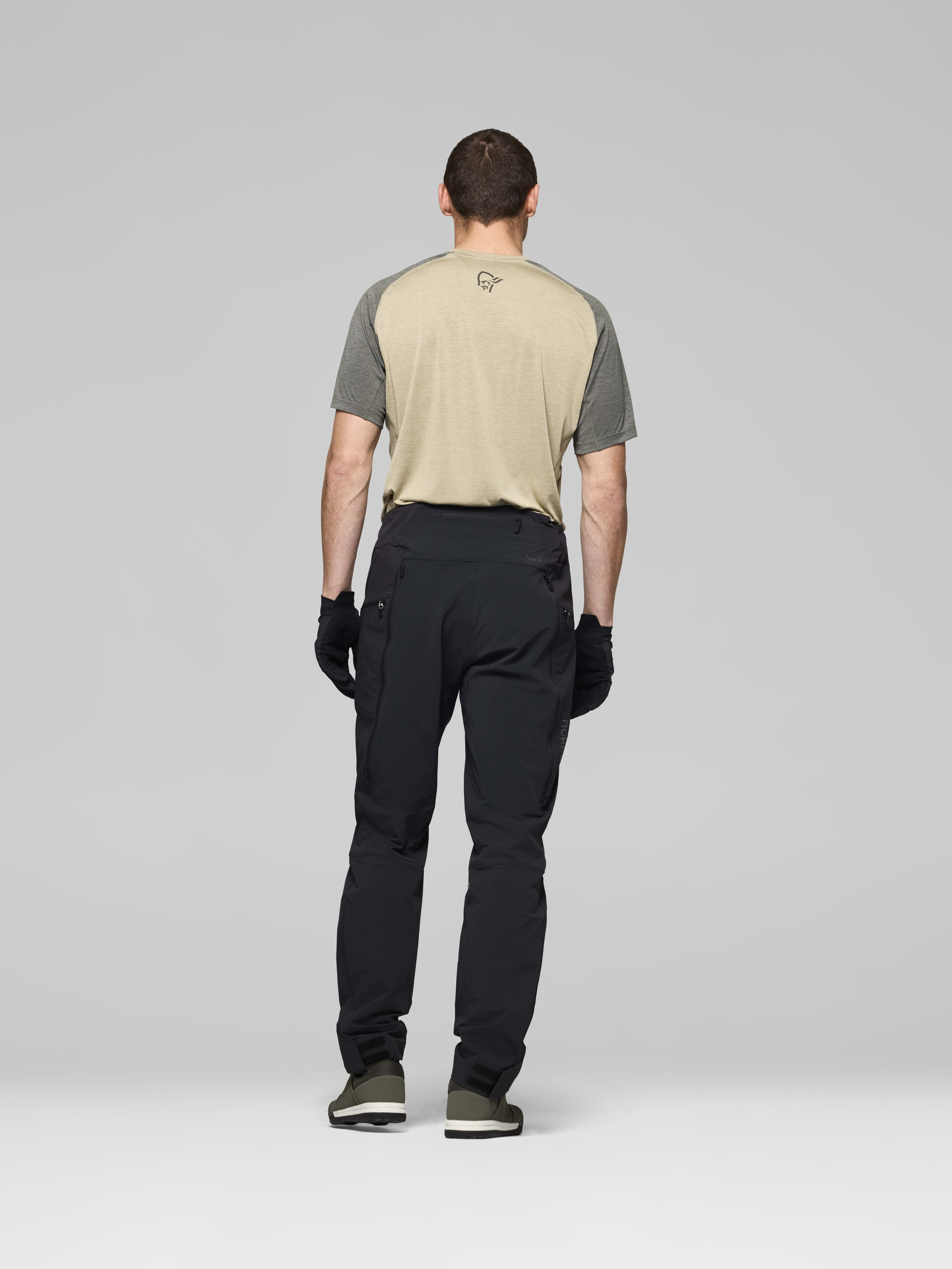 Male Look back image of fjora flex1 hybrid Pants Caviar Black