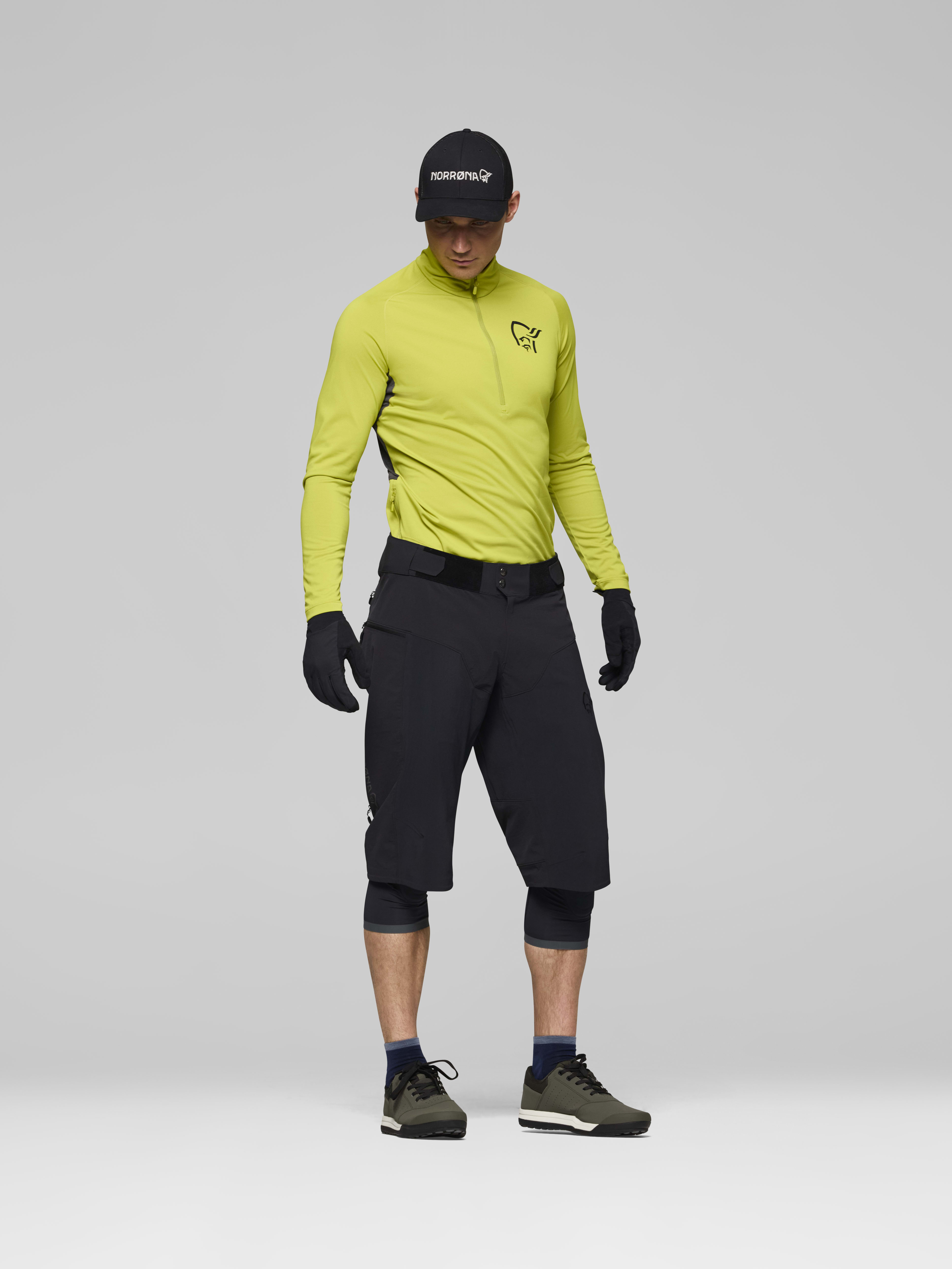 Male Look side image of fjora flex1 hybrid Shorts Caviar Black