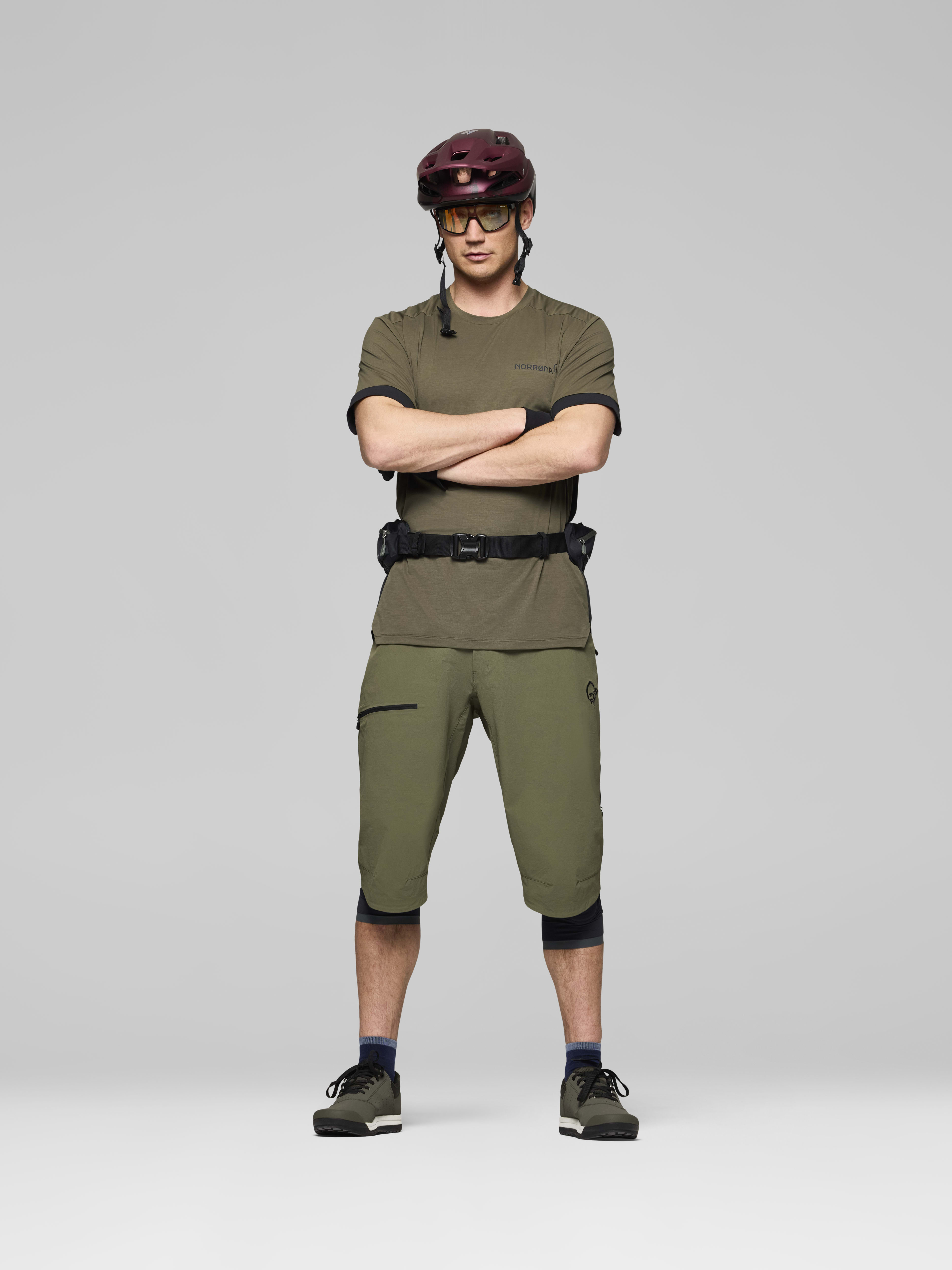 Male Look opening image of fjora equaliser T-shirt Olive Night/Caviar Black